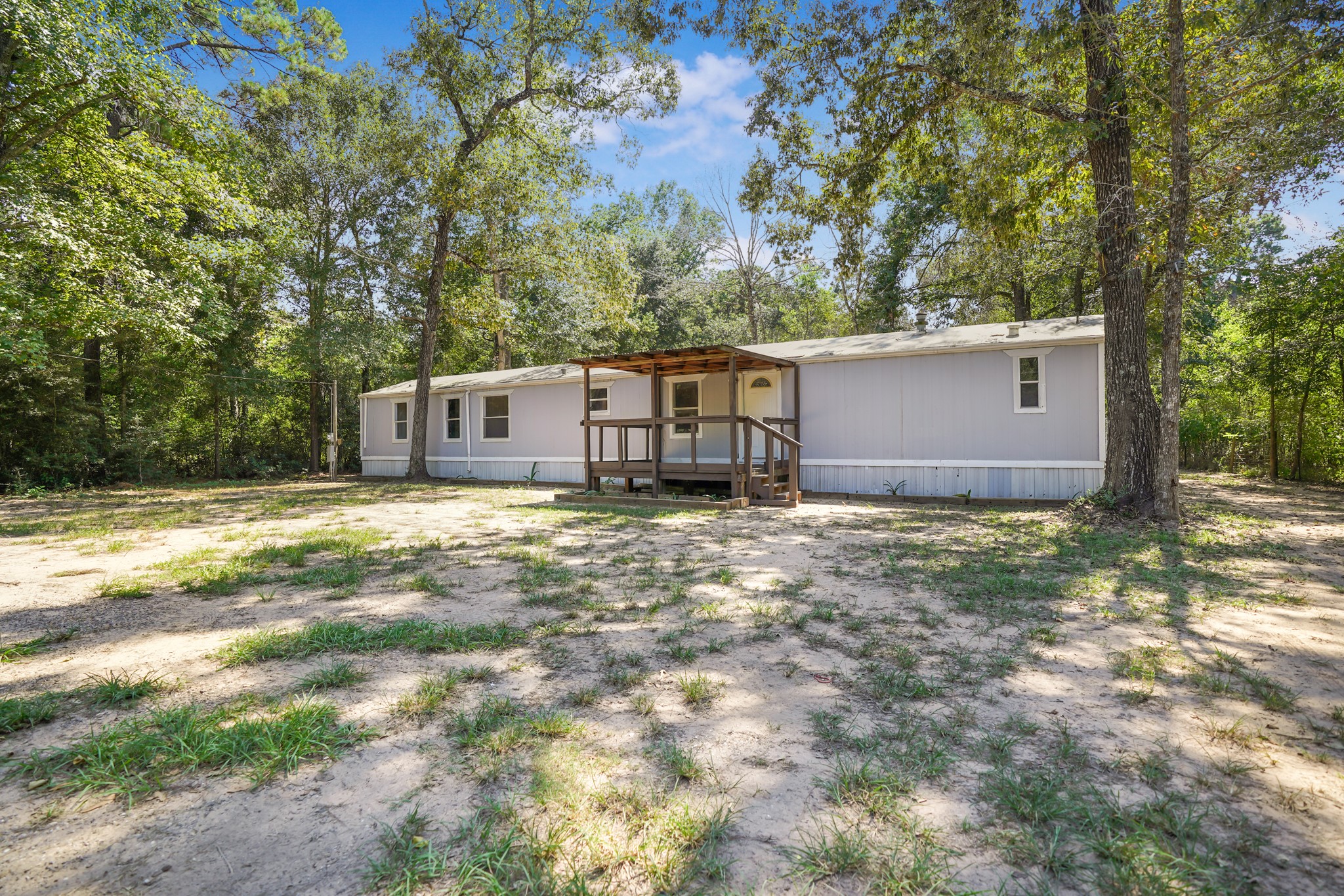 20218 Fm 2090 Road Property Photo 1