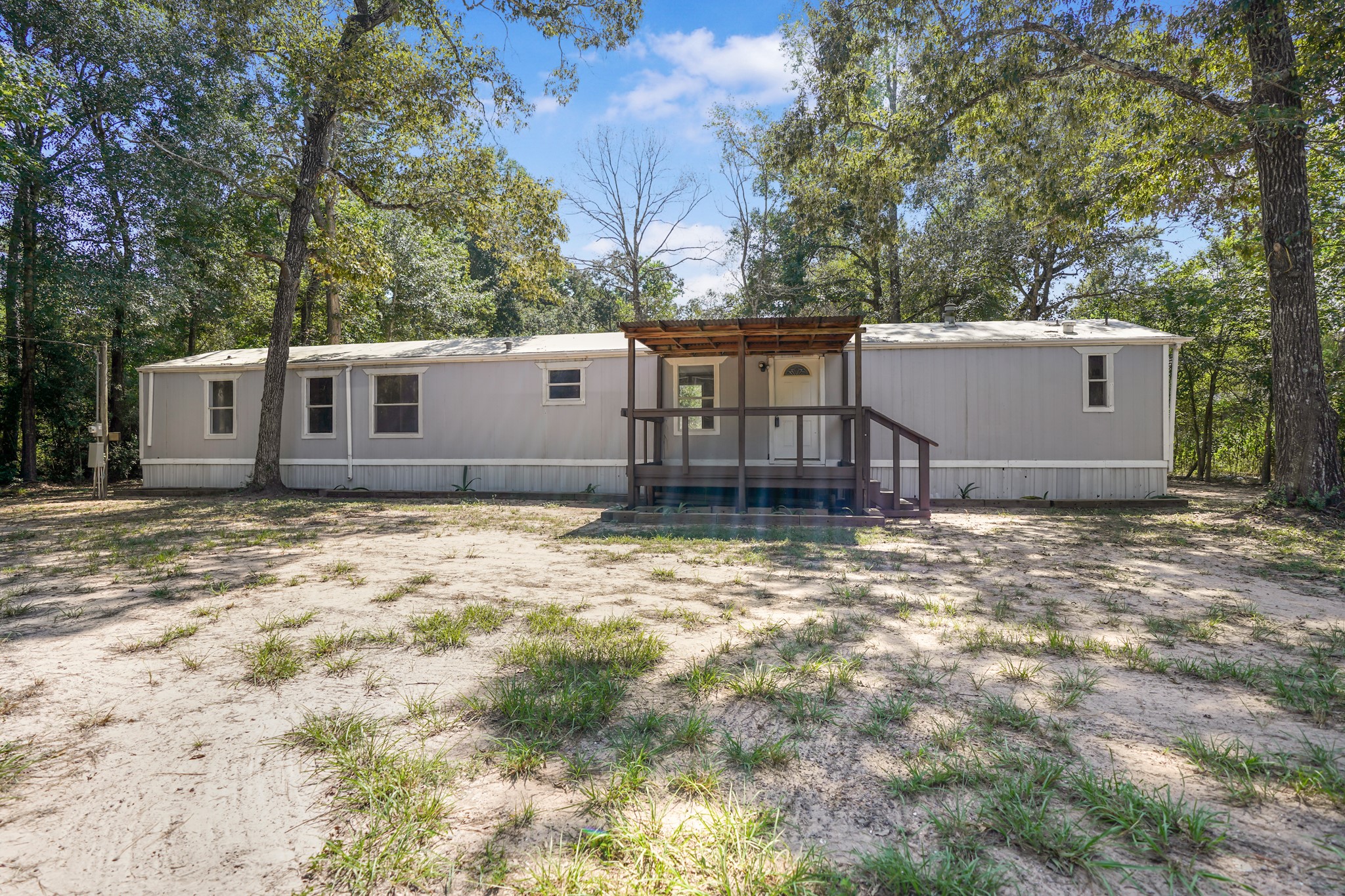 20218 Fm 2090 Road Property Photo 2
