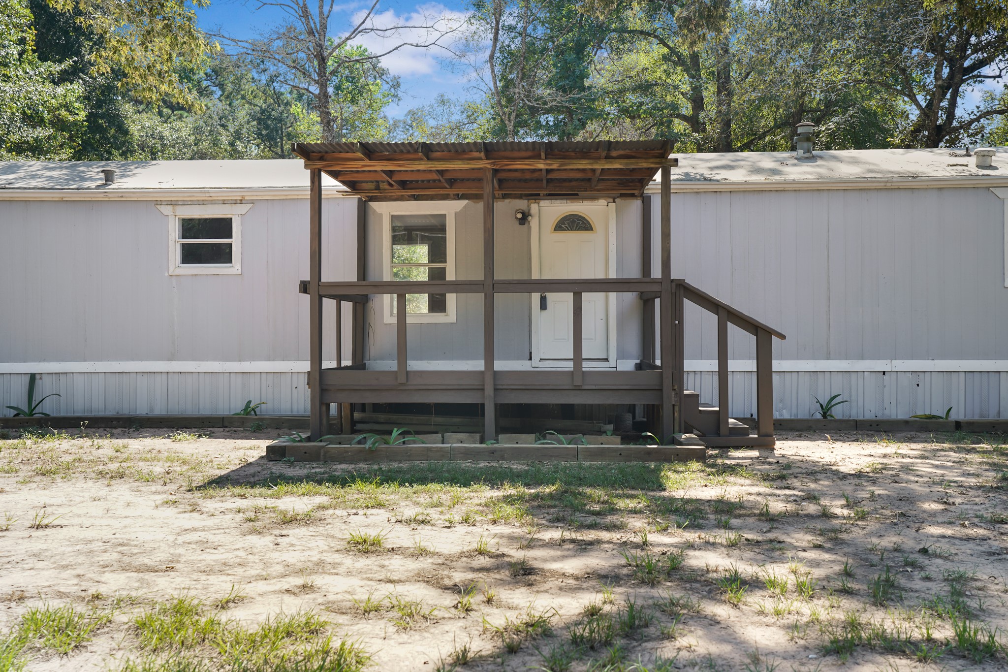 20218 Fm 2090 Road Property Photo 3