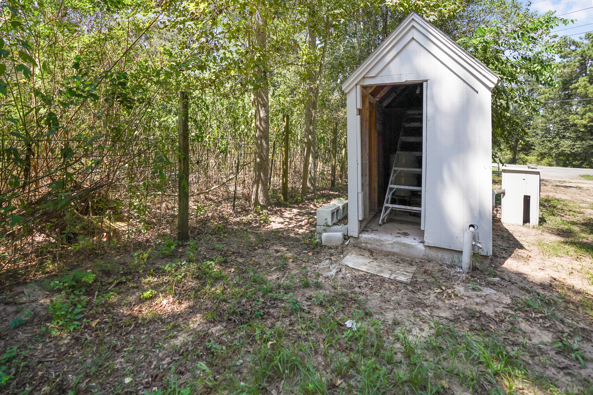 20218 Fm 2090 Road Property Photo 23