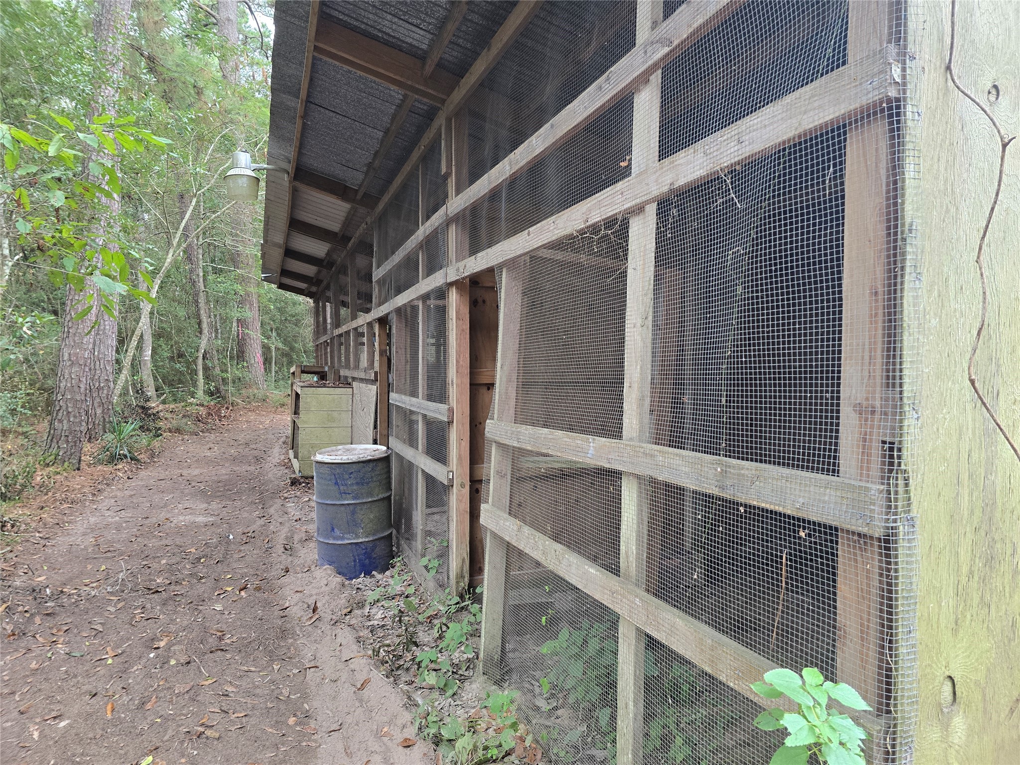 20218 Fm 2090 Road Property Photo 40