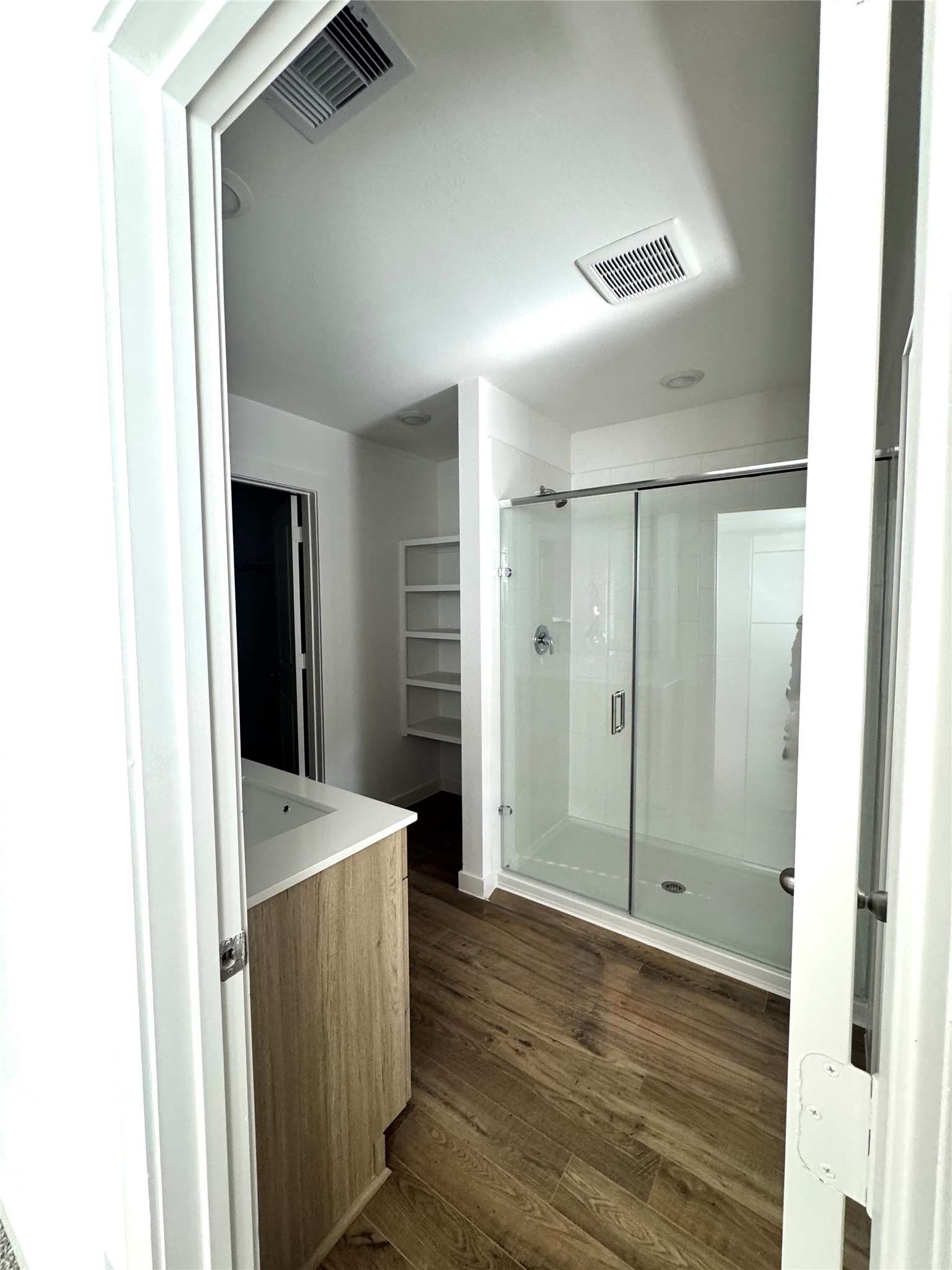 3522 Goldfinch Woods Drive Property Photo 7