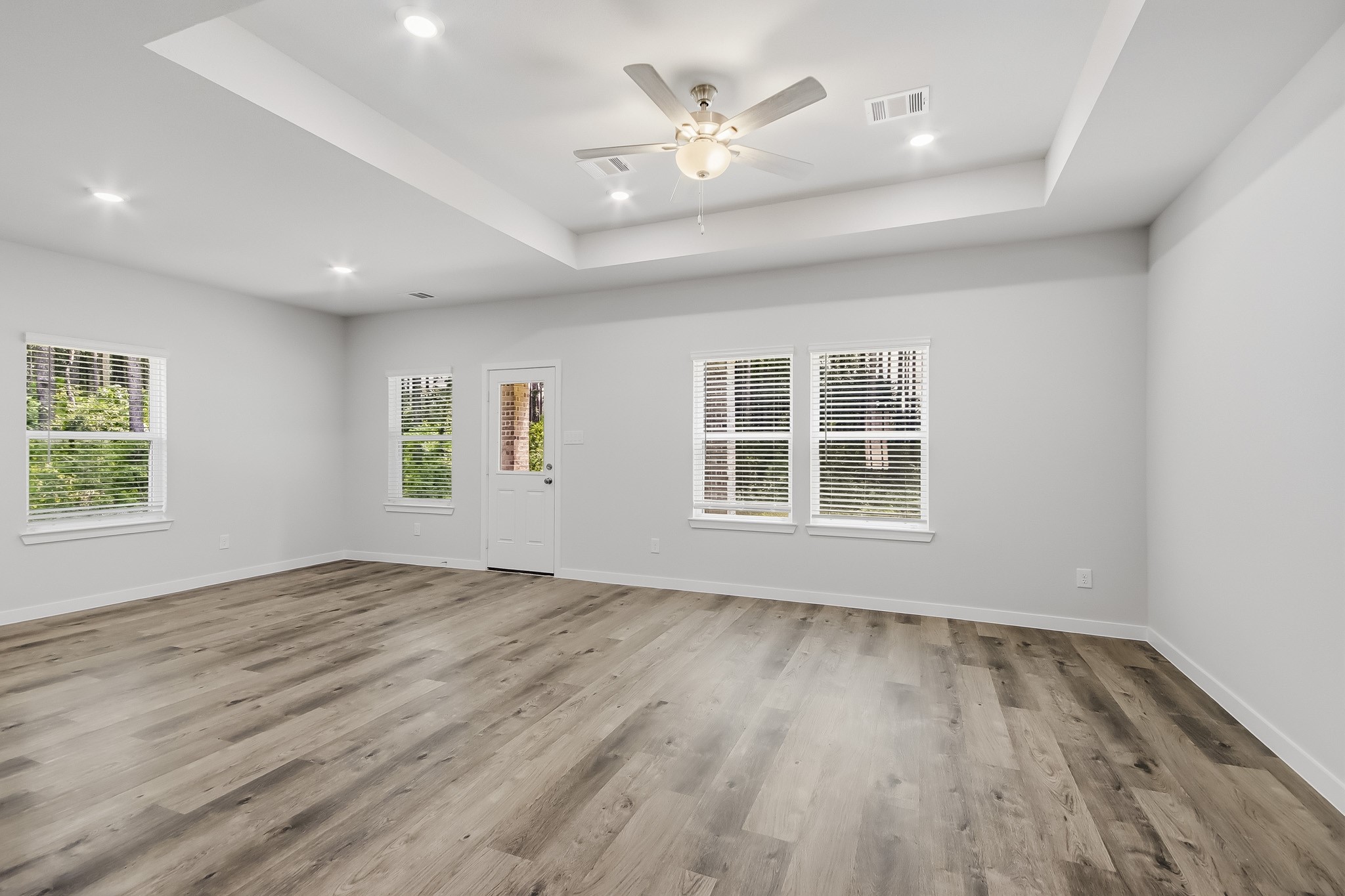 1337 Coastal Drive Property Photo 6