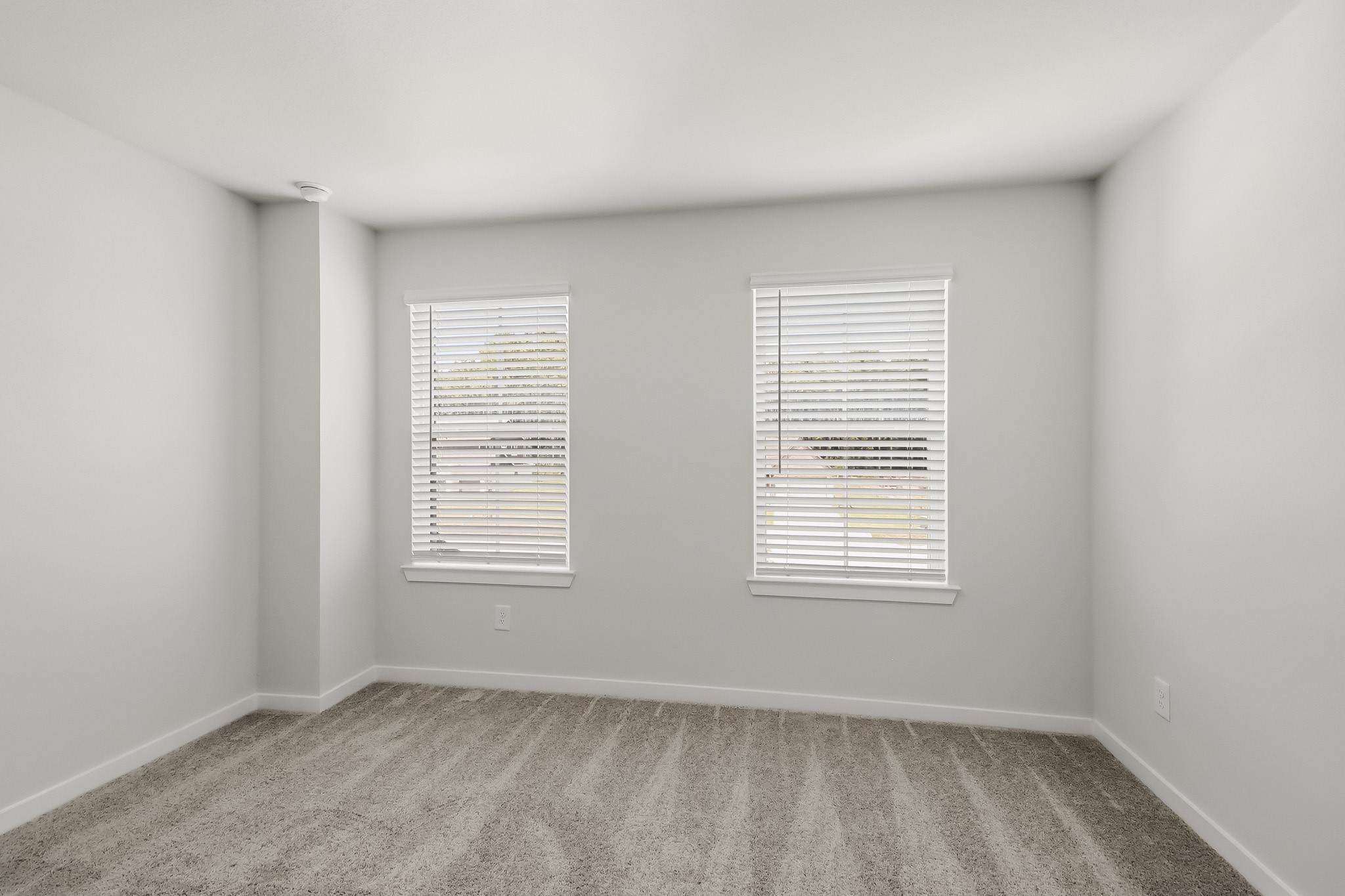 1337 Coastal Drive Property Photo 9