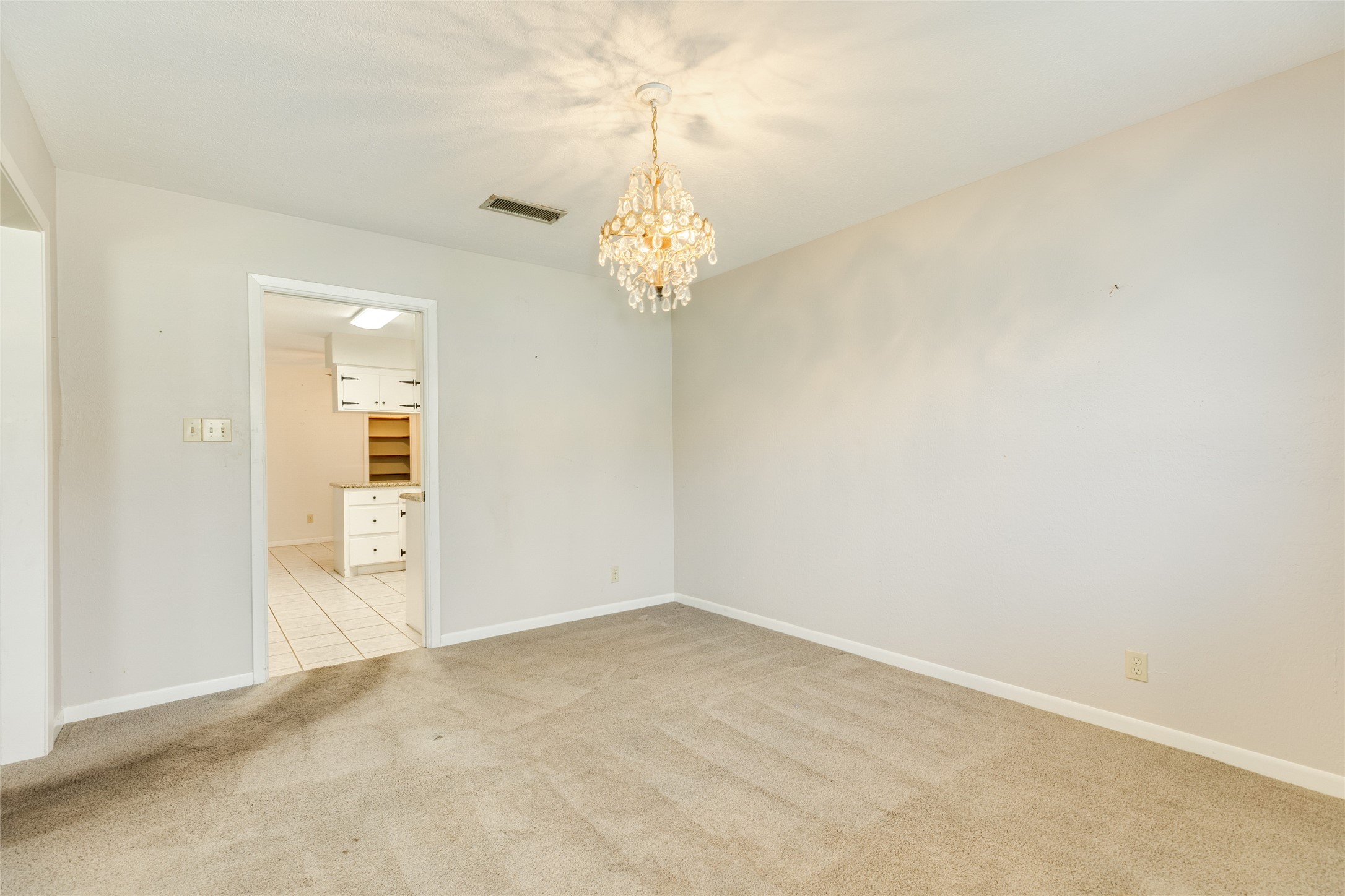 7721 Beluche Drive Property Photo 12