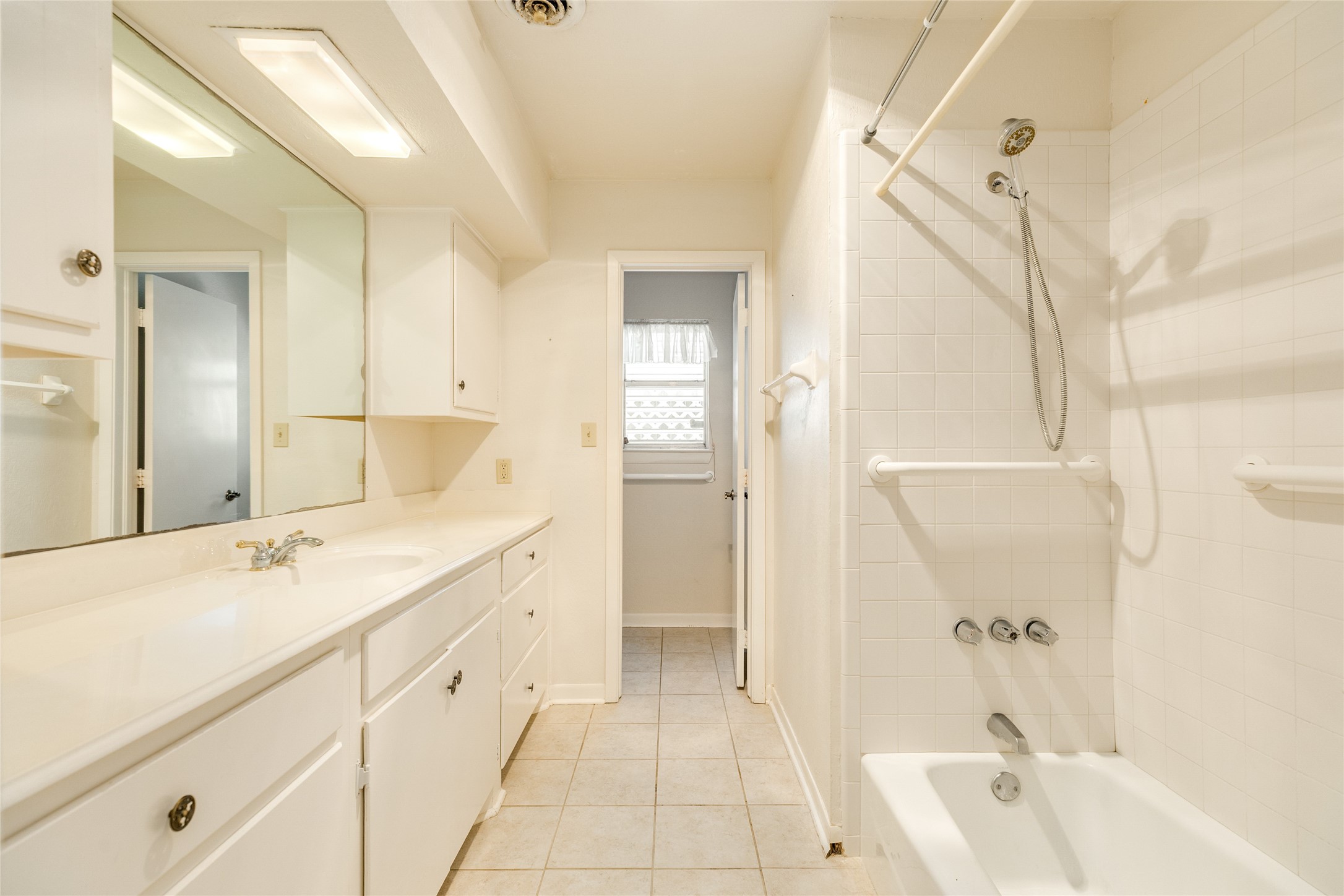 7721 Beluche Drive Property Photo 18
