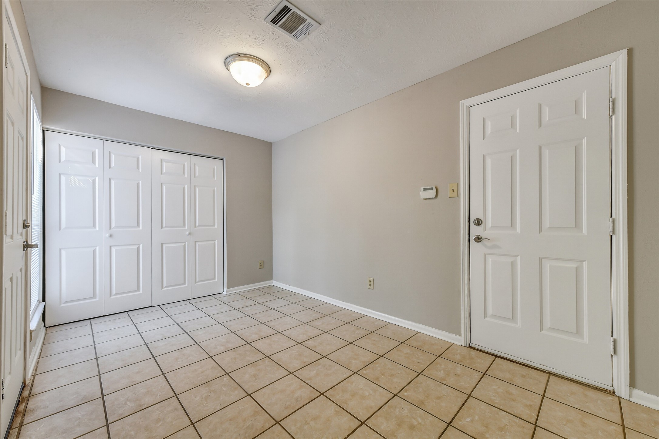 4322 Mountain Peak Way Property Photo 11