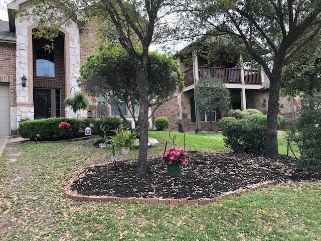 10 Quillwood Place Property Photo 1