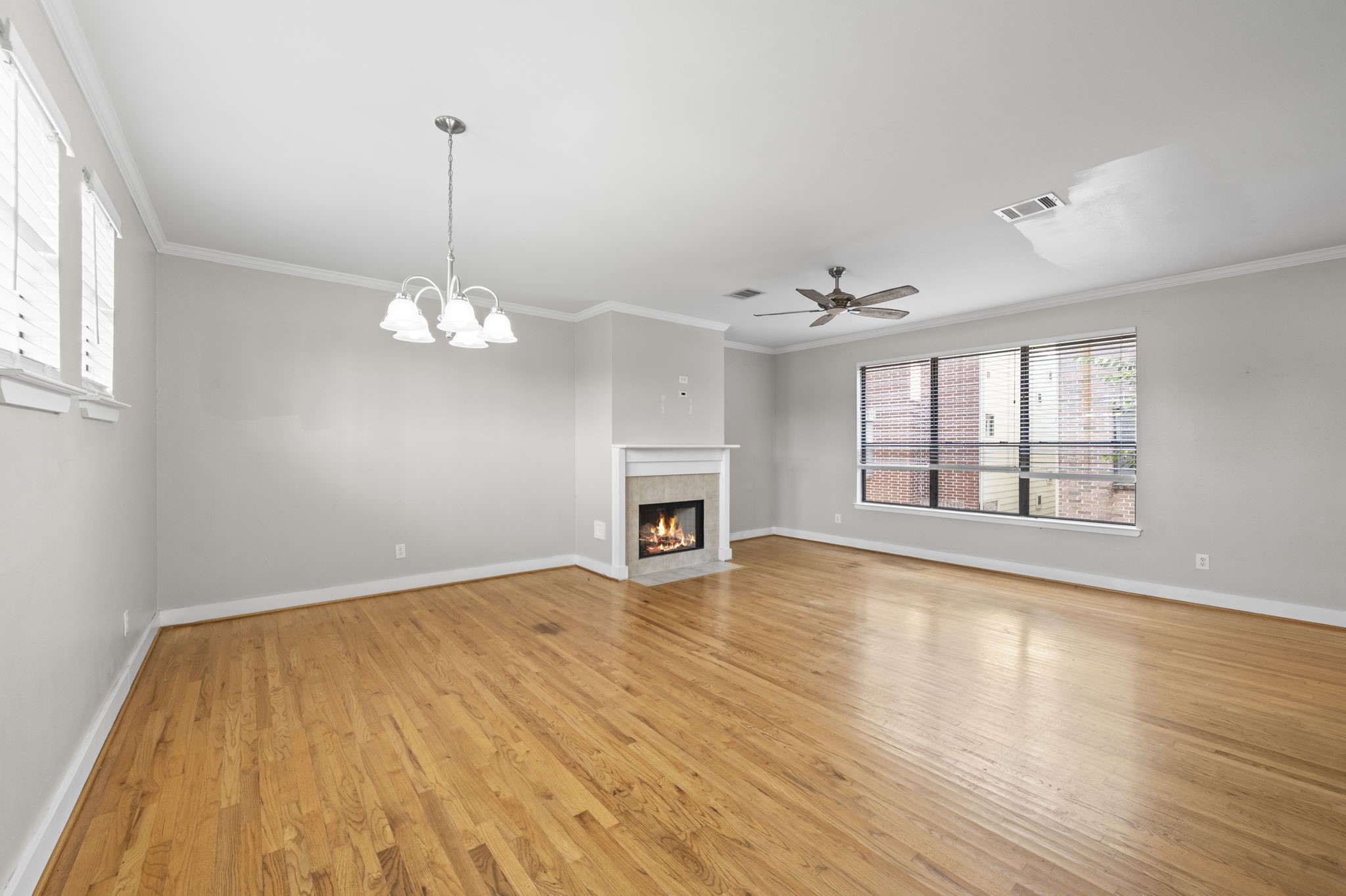 2154 Arabelle Street Property Photo 13