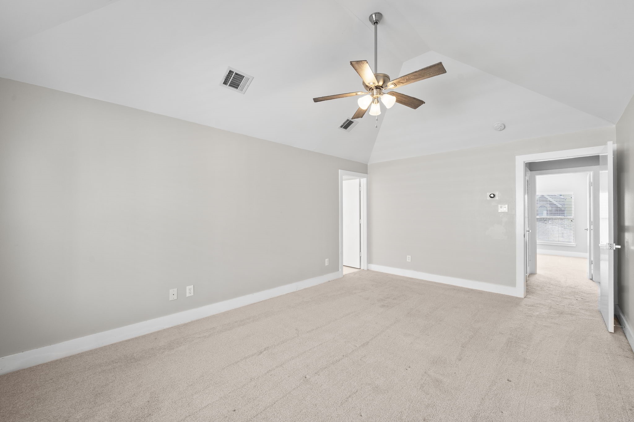 2154 Arabelle Street Property Photo 30