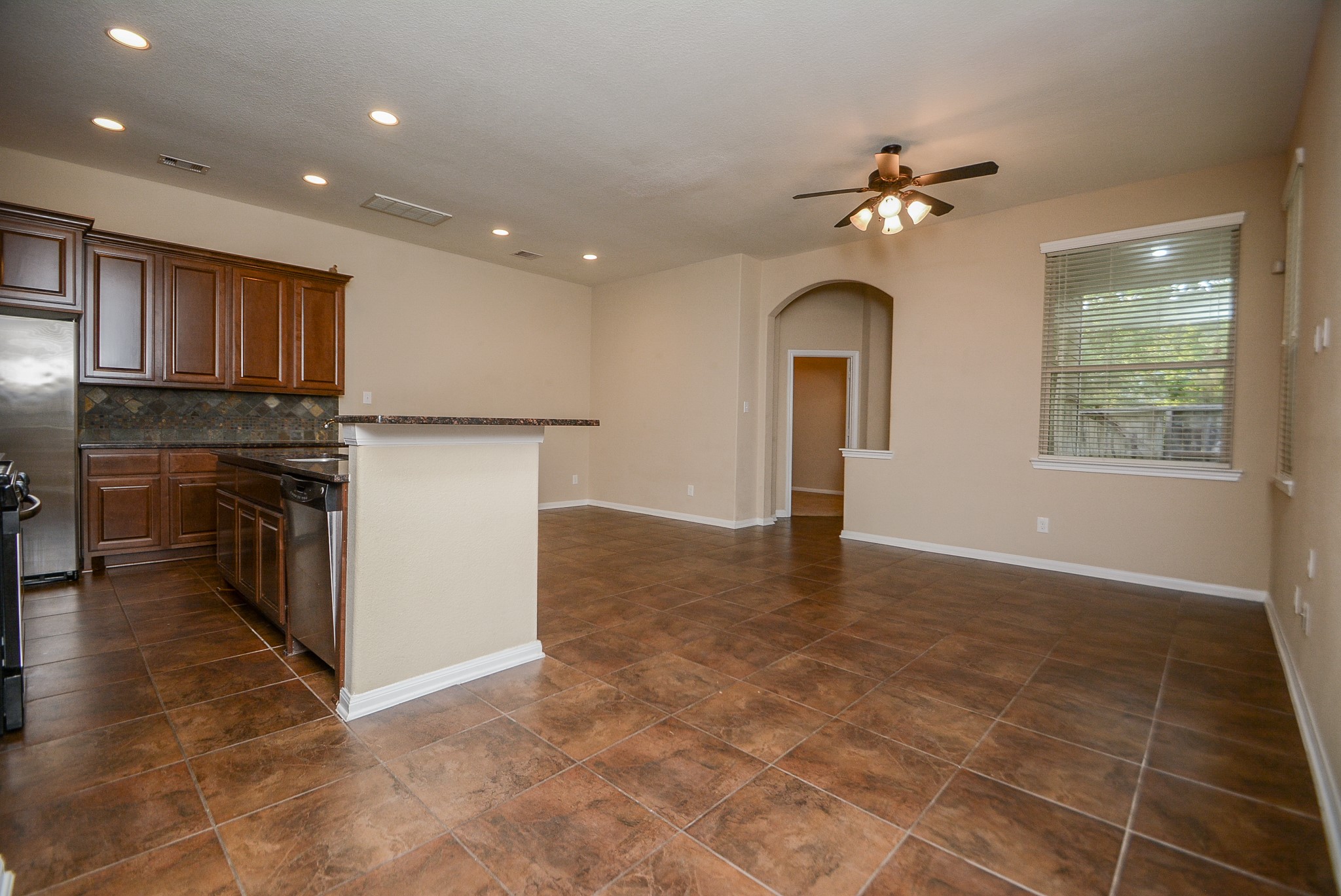 22 Cheswood Manor Property Photo 6