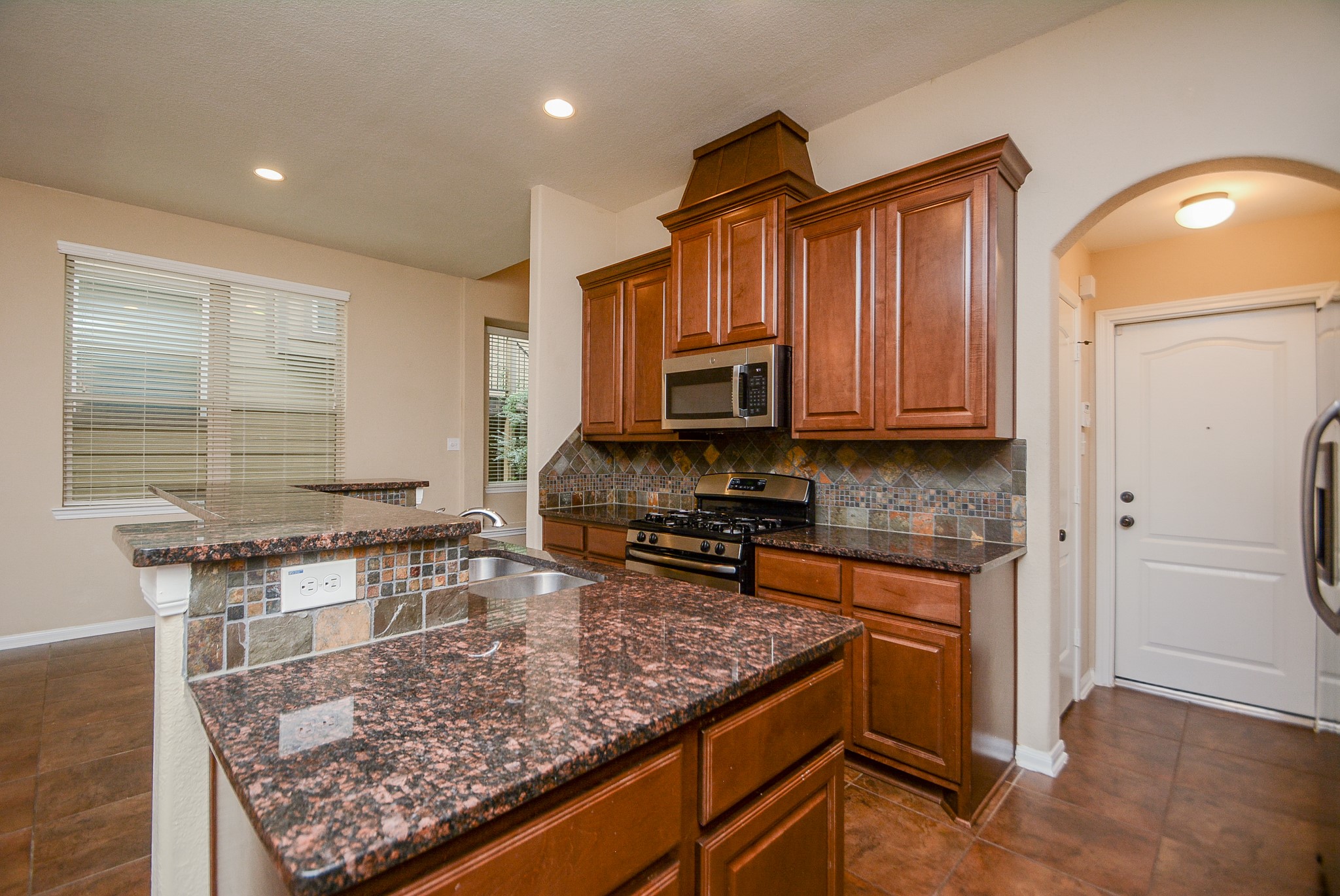 22 Cheswood Manor Property Photo 9