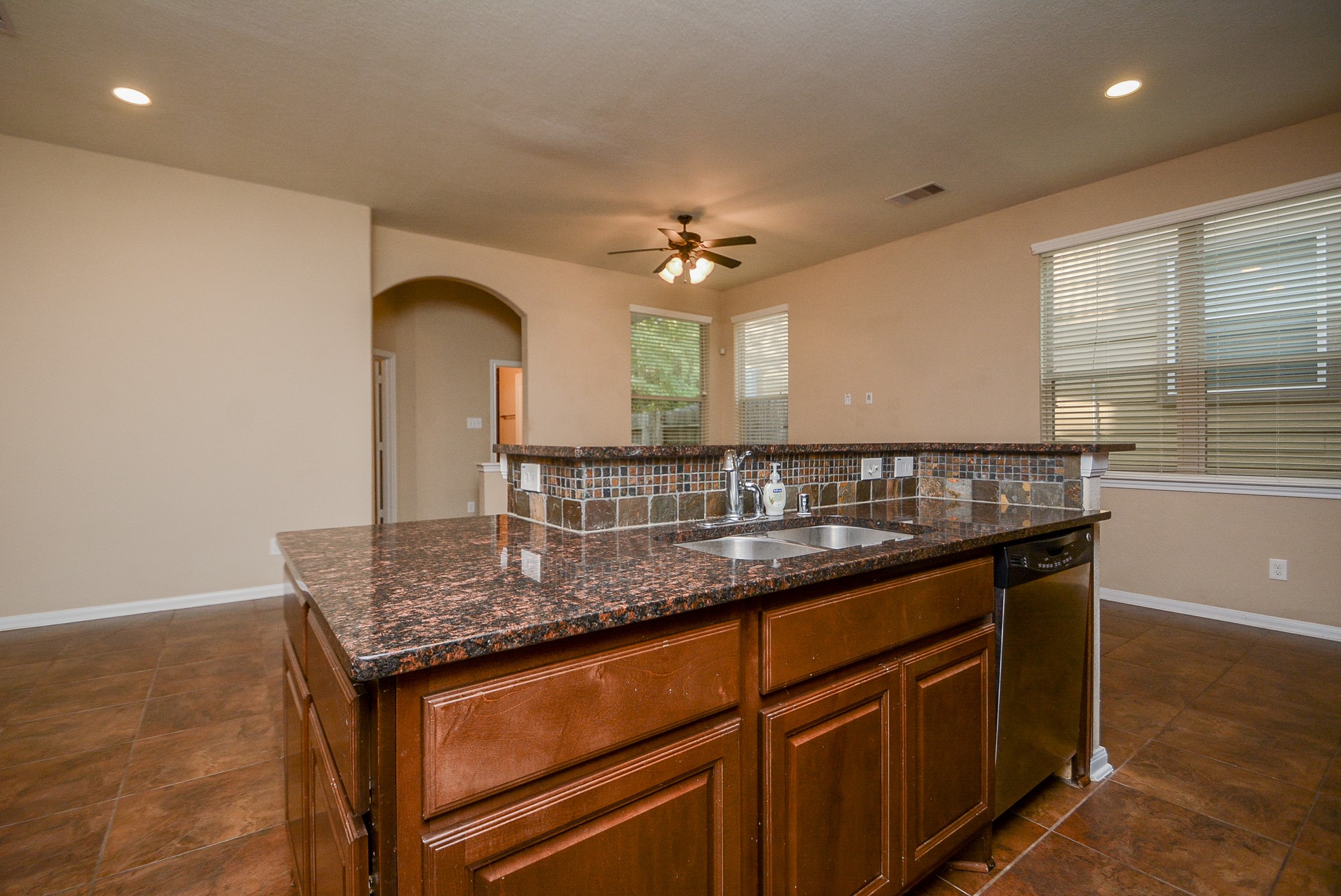 22 Cheswood Manor Property Photo 10
