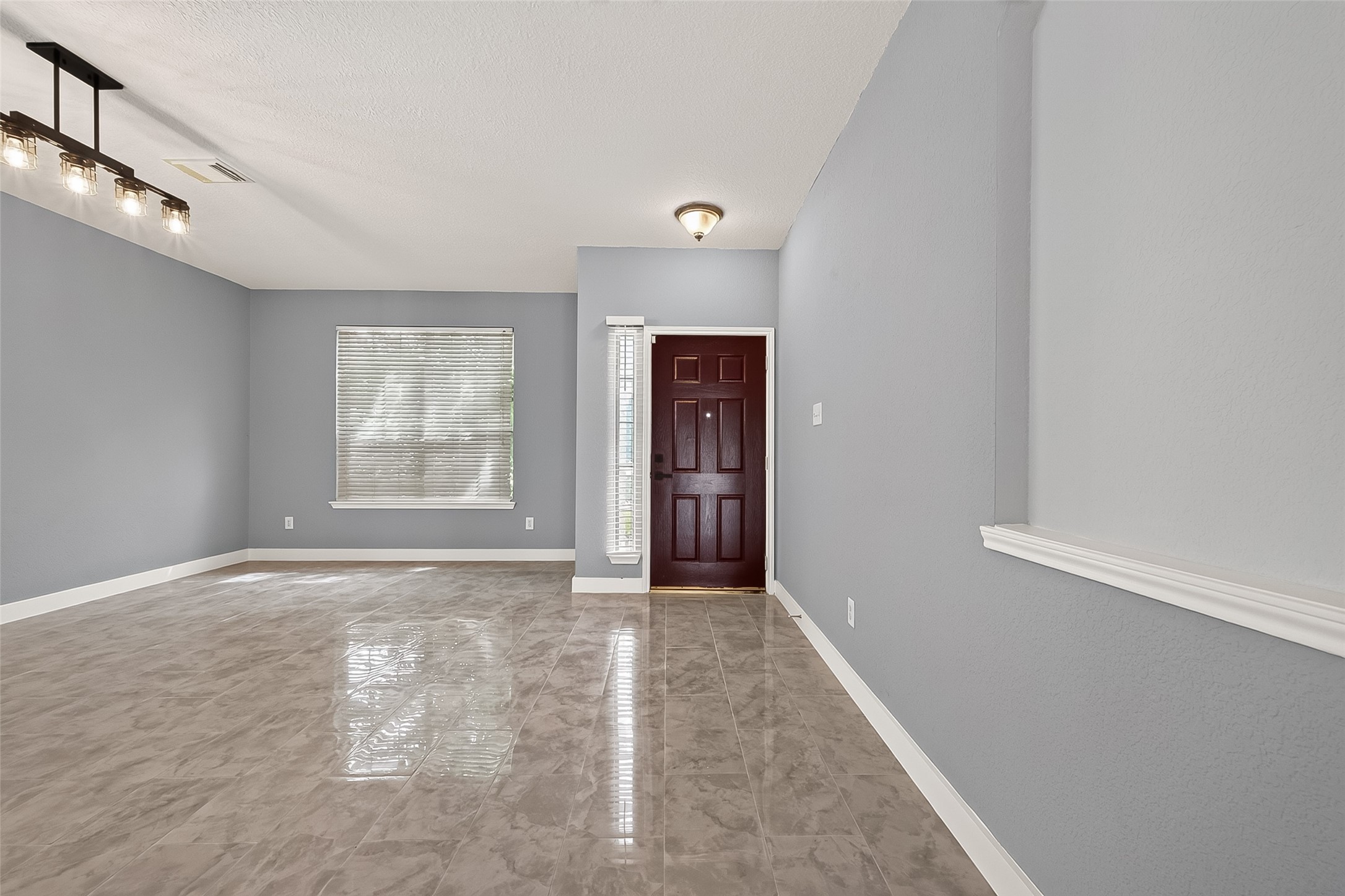9526 Heflin Colony Drive Property Photo 2