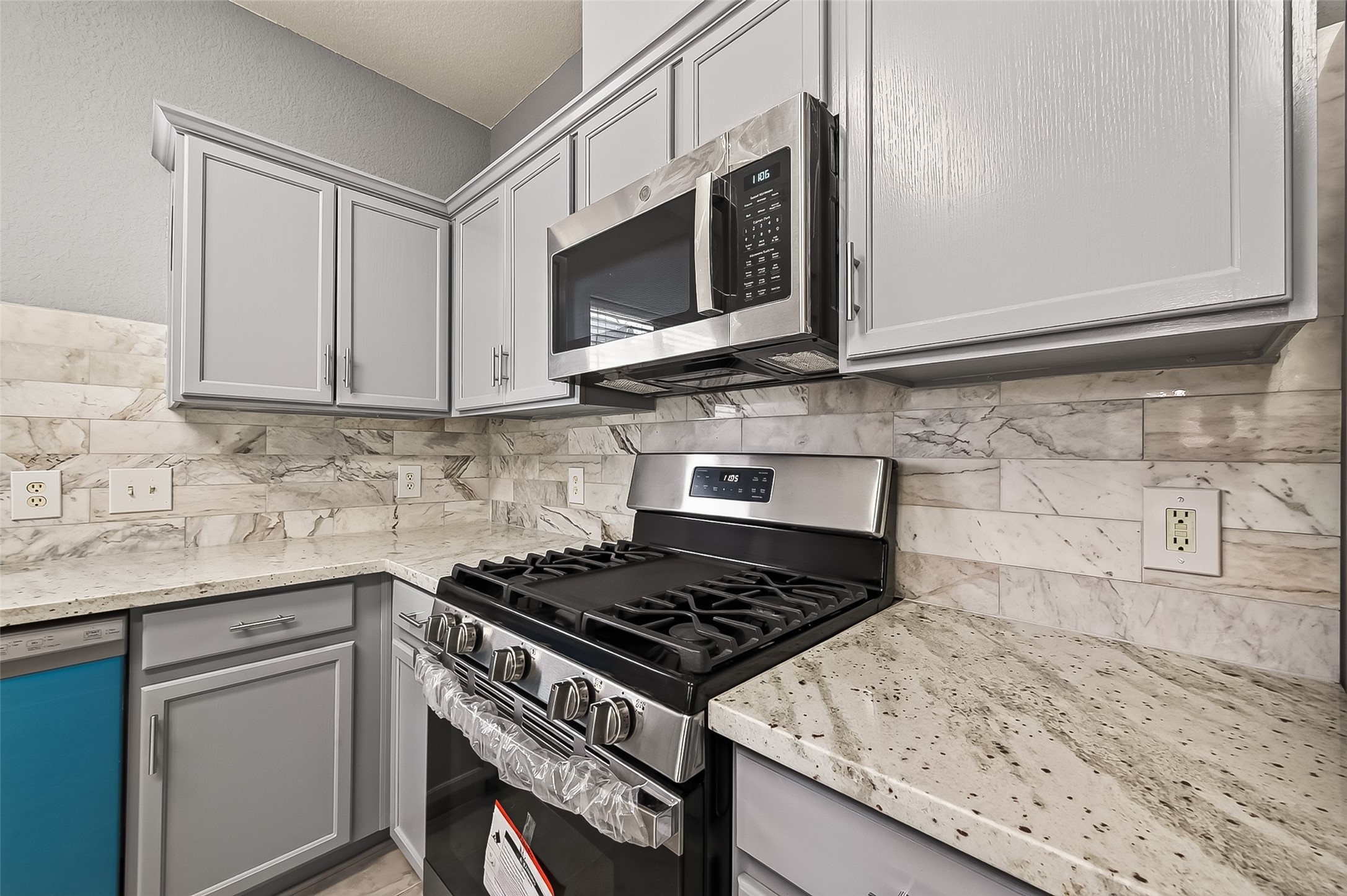 9526 Heflin Colony Drive Property Photo 11