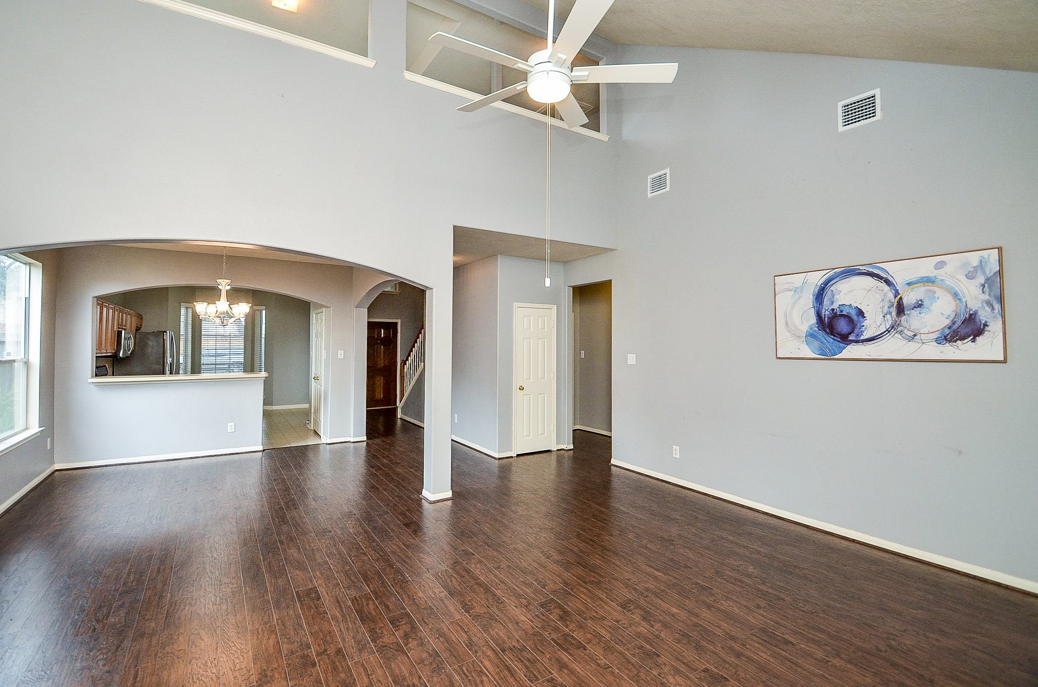 91 Rodeo Drive Property Photo 4