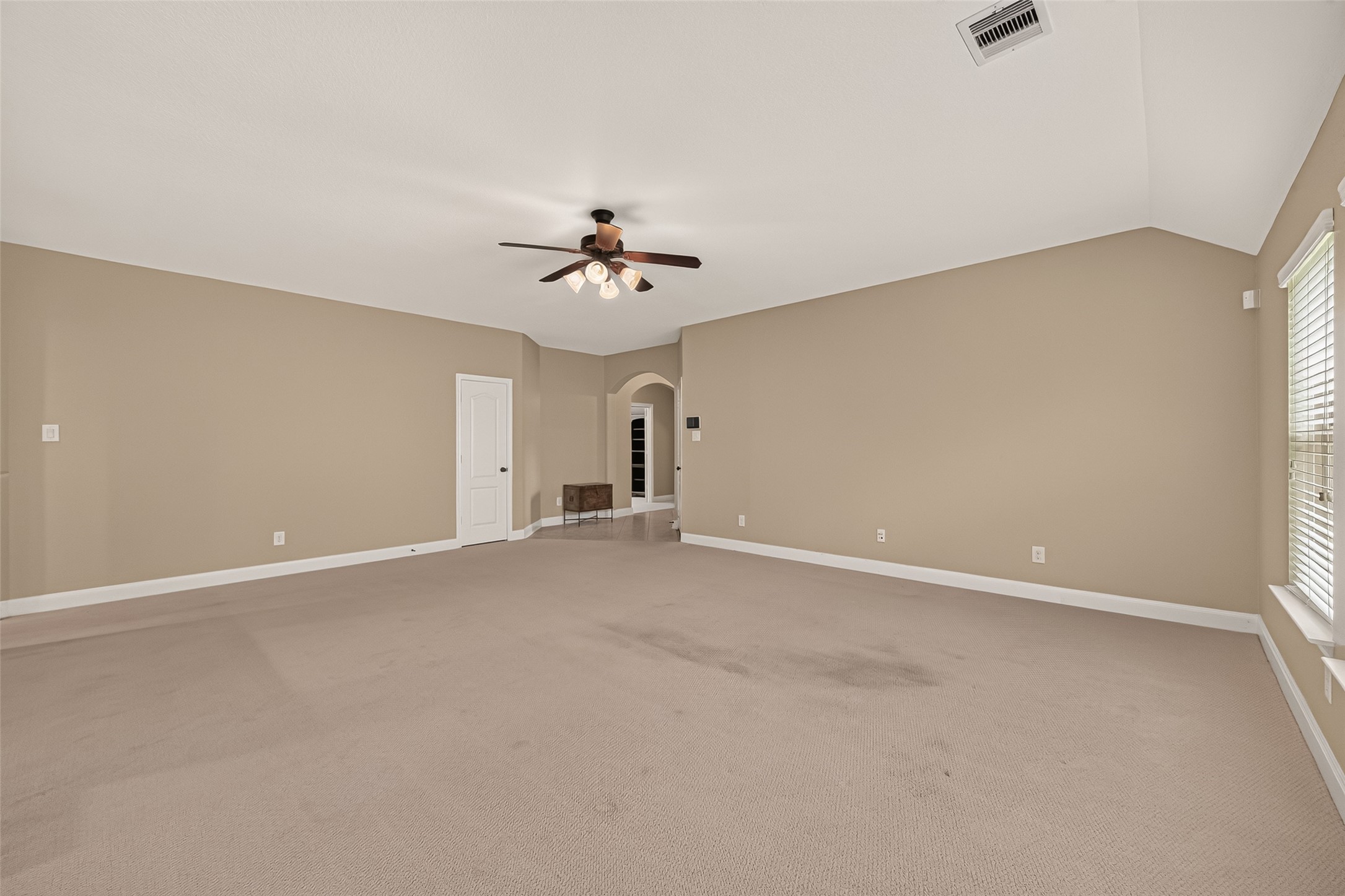 6015 Baileys Run Lane Property Photo 11