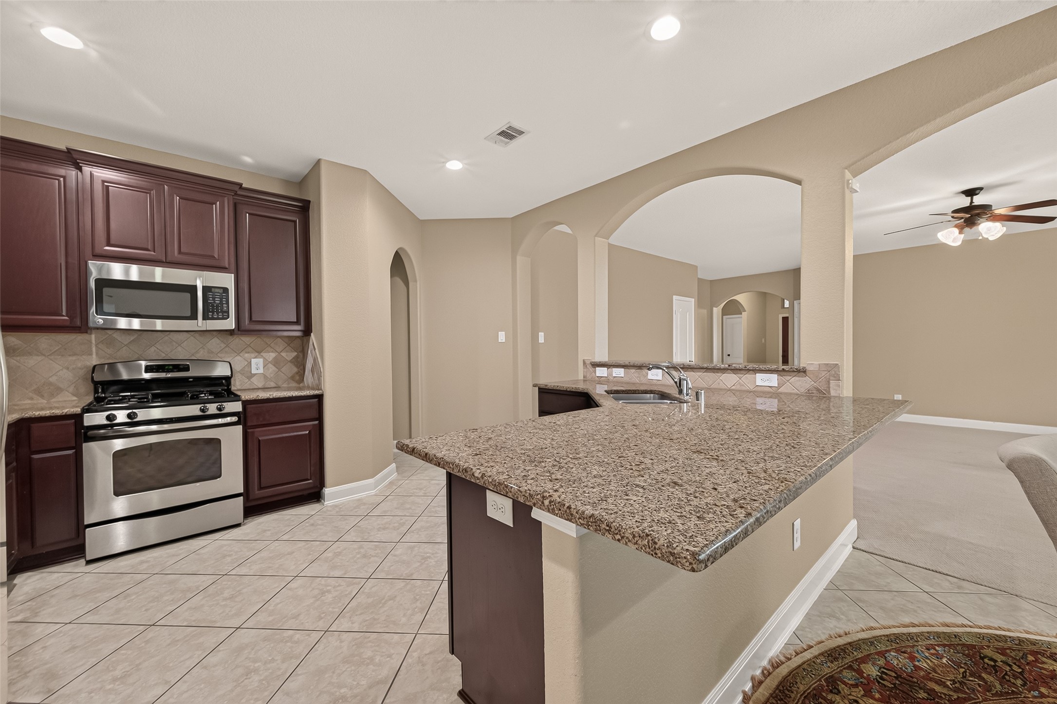6015 Baileys Run Lane Property Photo 16