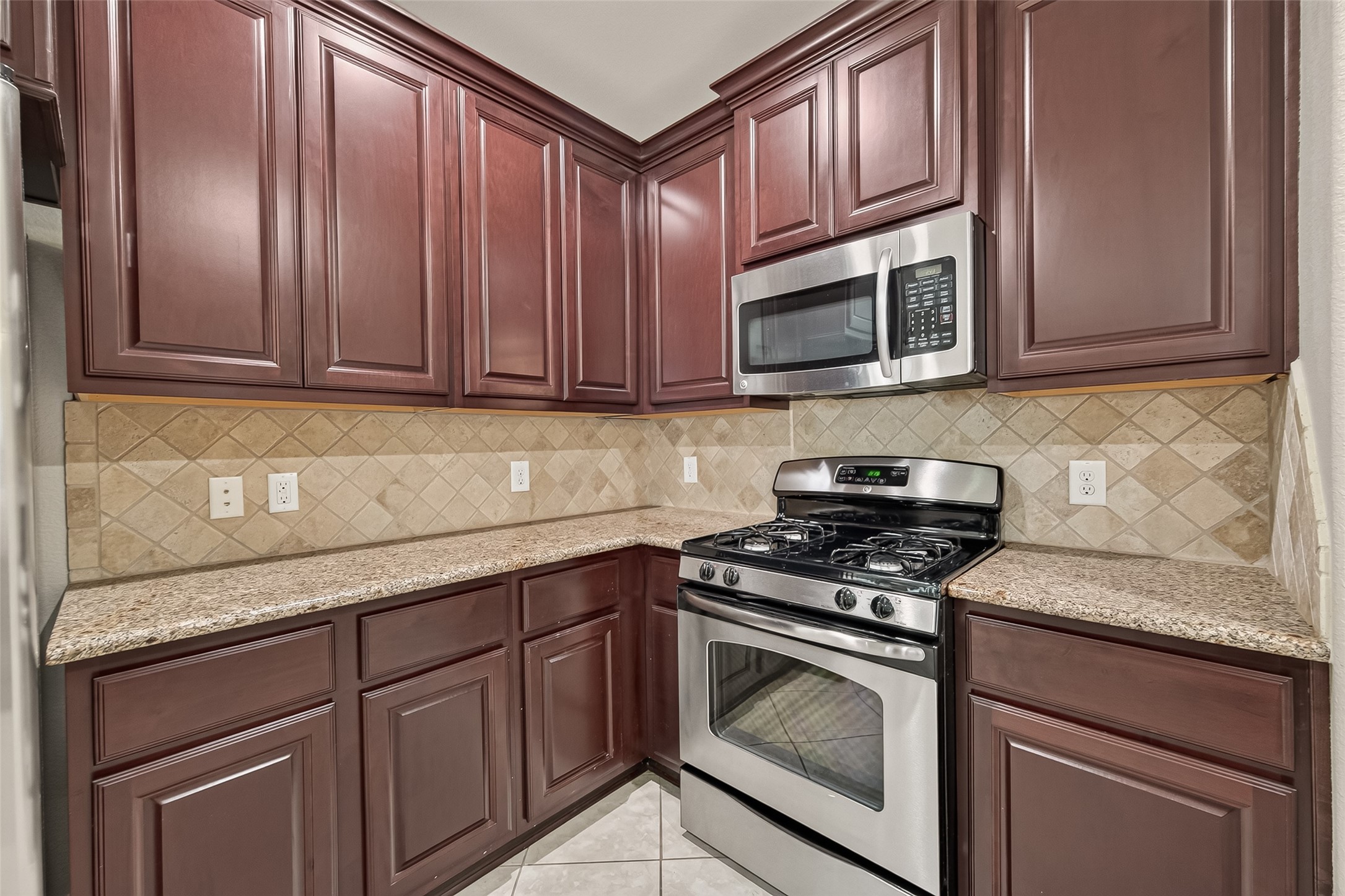 6015 Baileys Run Lane Property Photo 17