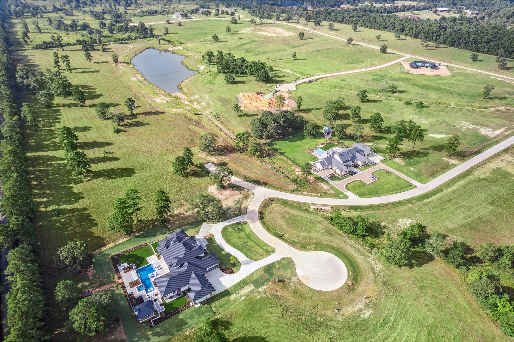 2307 Iris Cove Court Property Photo 6