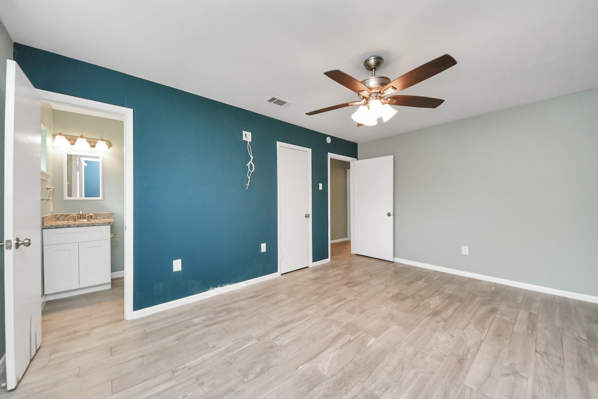 5815 Effingham Drive, Houston Tx 77035 Property Photo 18