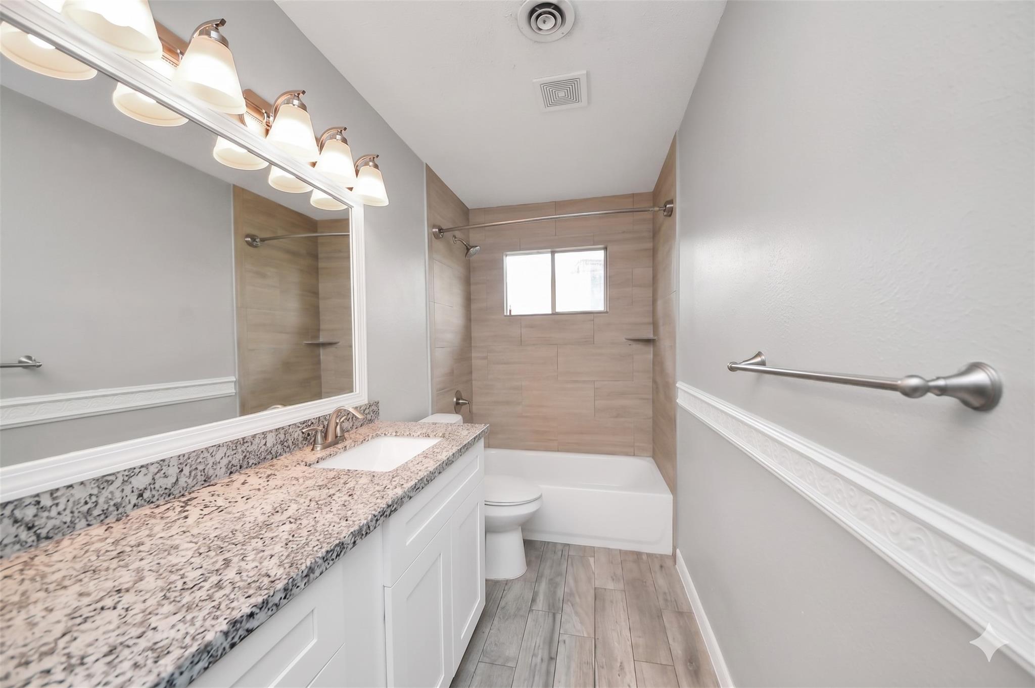 5815 Effingham Drive, Houston Tx 77035 Property Photo 25