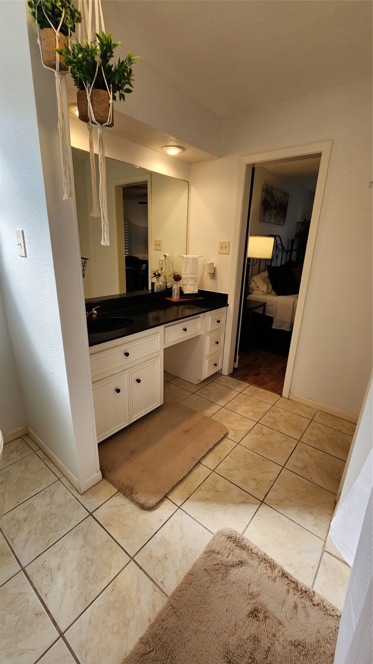 3211 Meadowlark Lane Property Photo 9