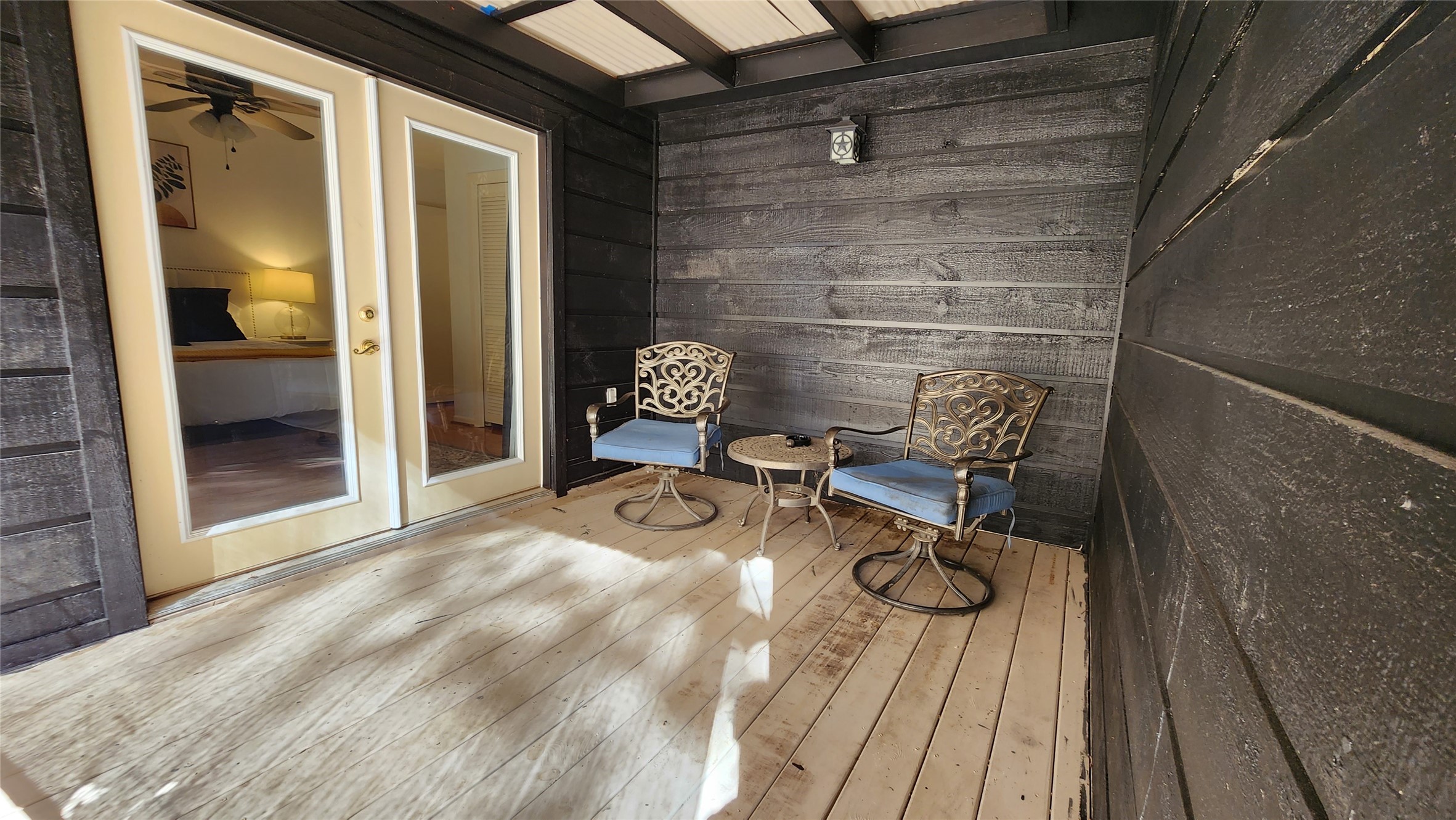 3211 Meadowlark Lane Property Photo 14
