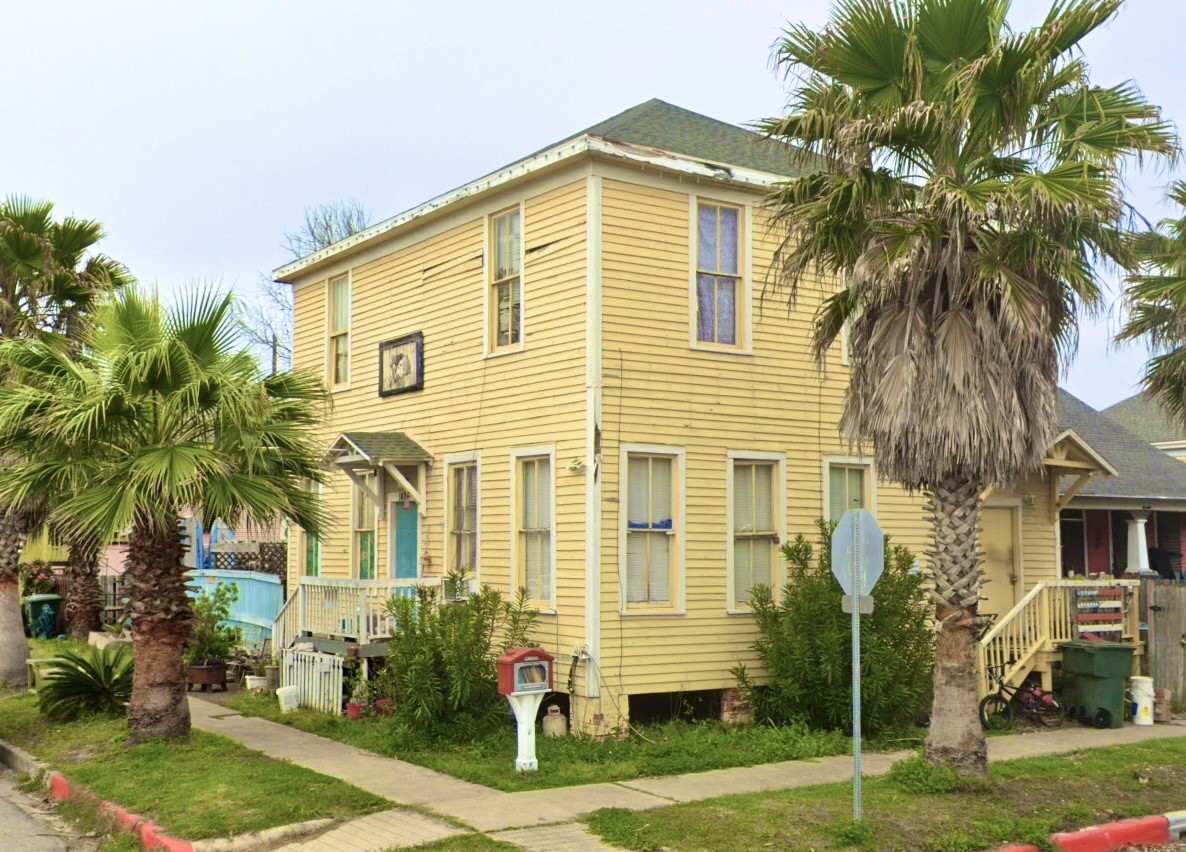 1426 17th Street Property Photo 1