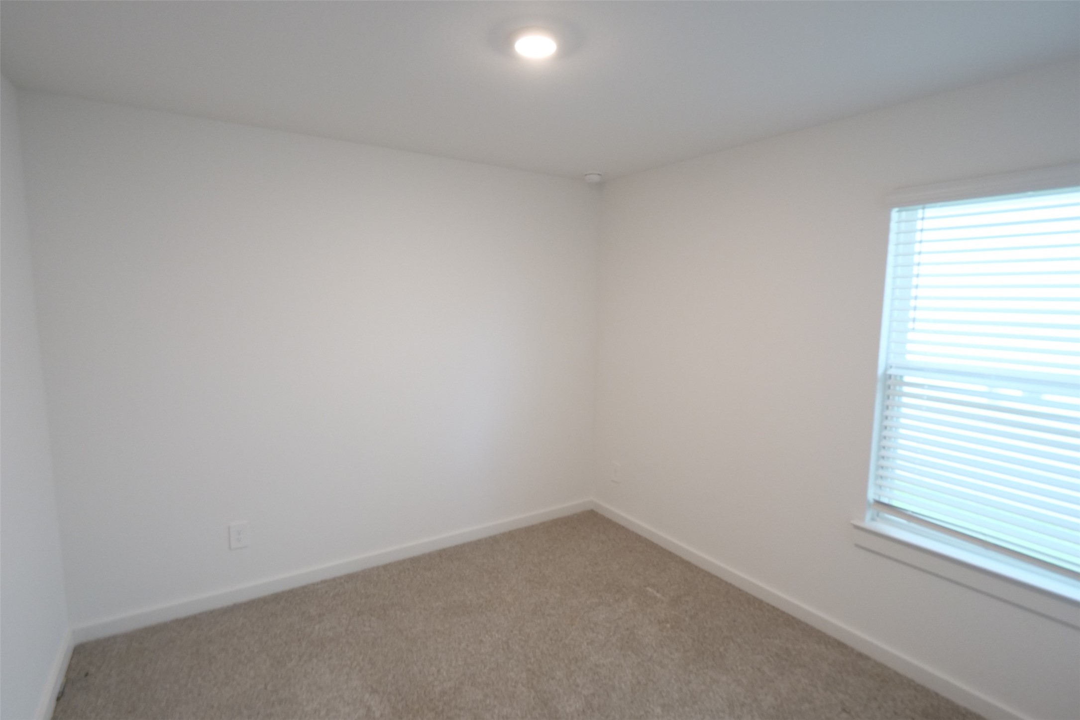 1303 Lucciola Lane Property Photo 6