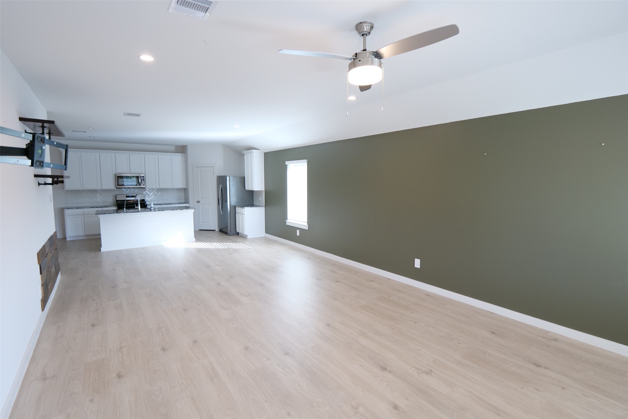 1303 Lucciola Lane Property Photo 16