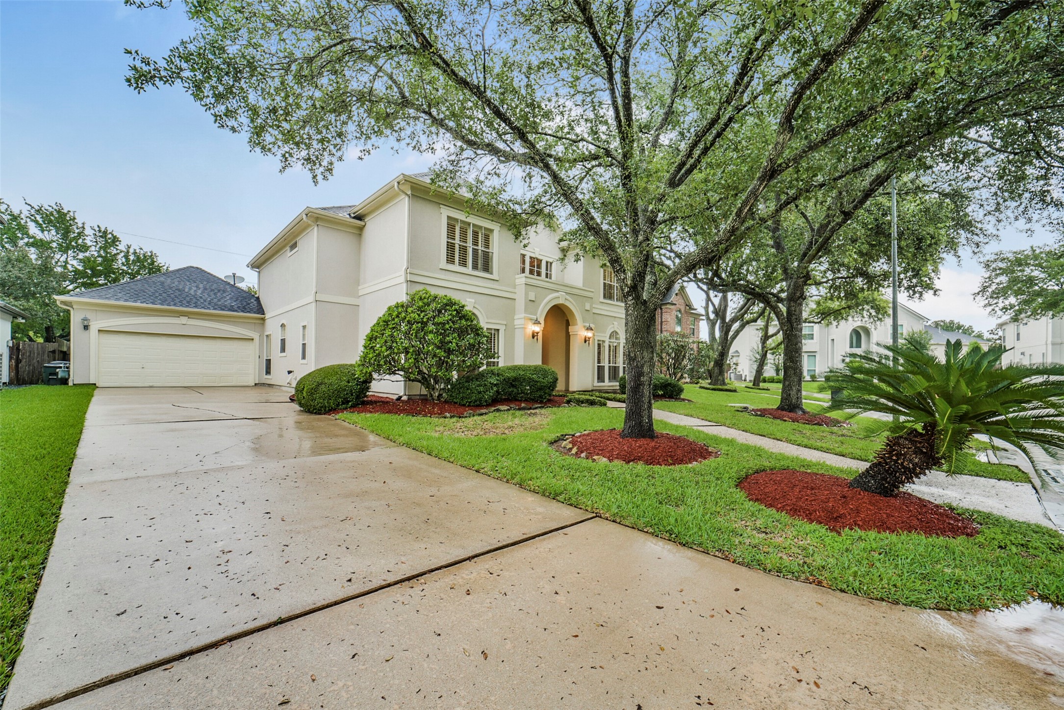 1523 Ashbury Park Drive Property Photo 4