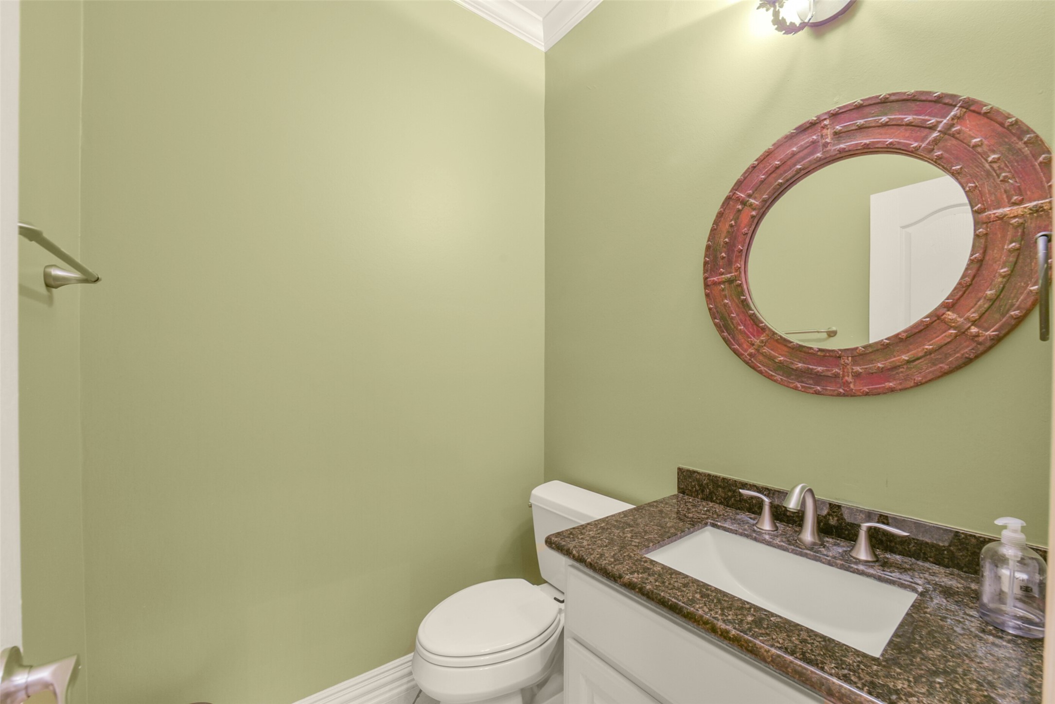 1523 Ashbury Park Drive Property Photo 19