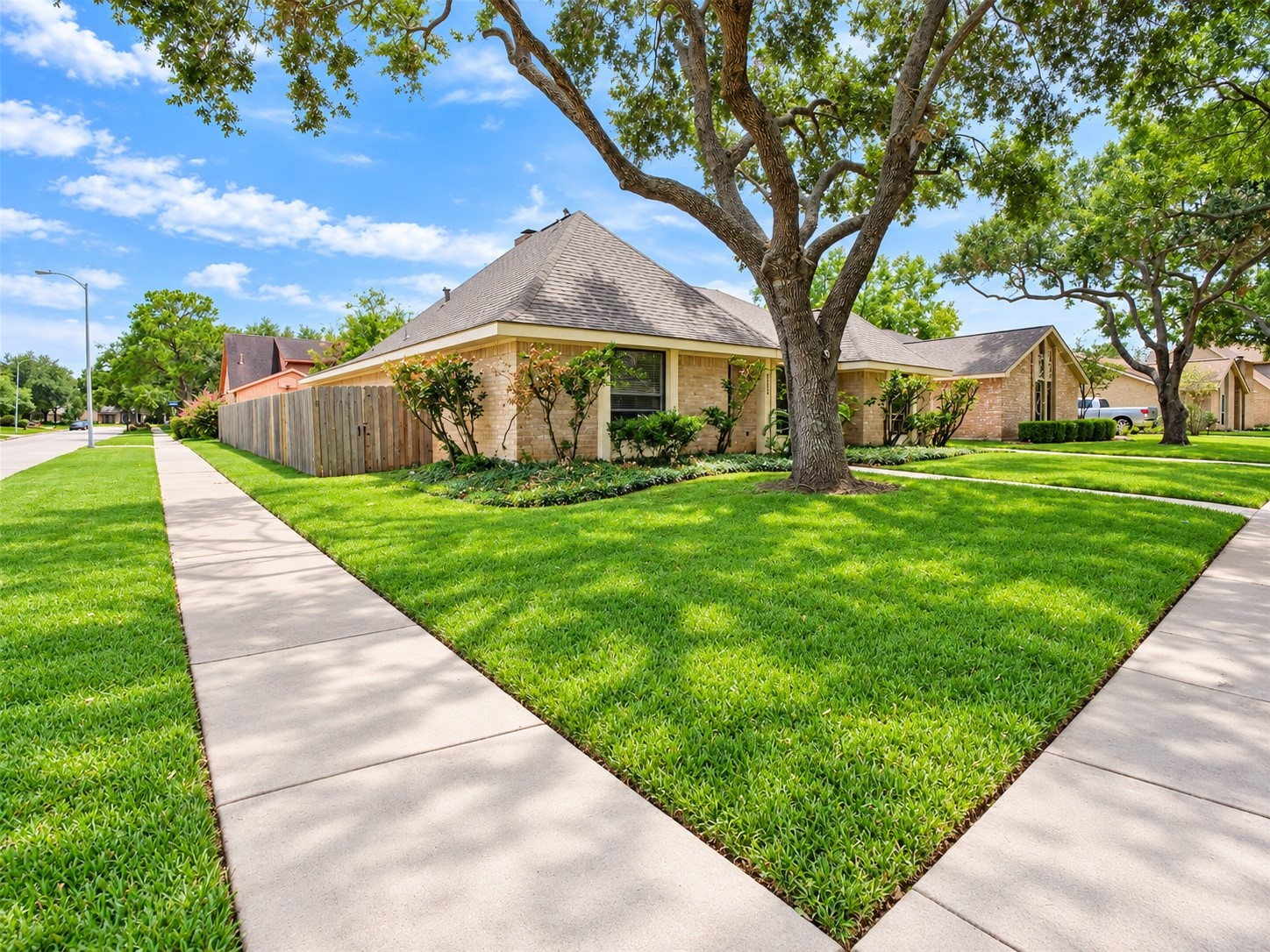 3030 S Blue Meadow Circle Property Photo 3
