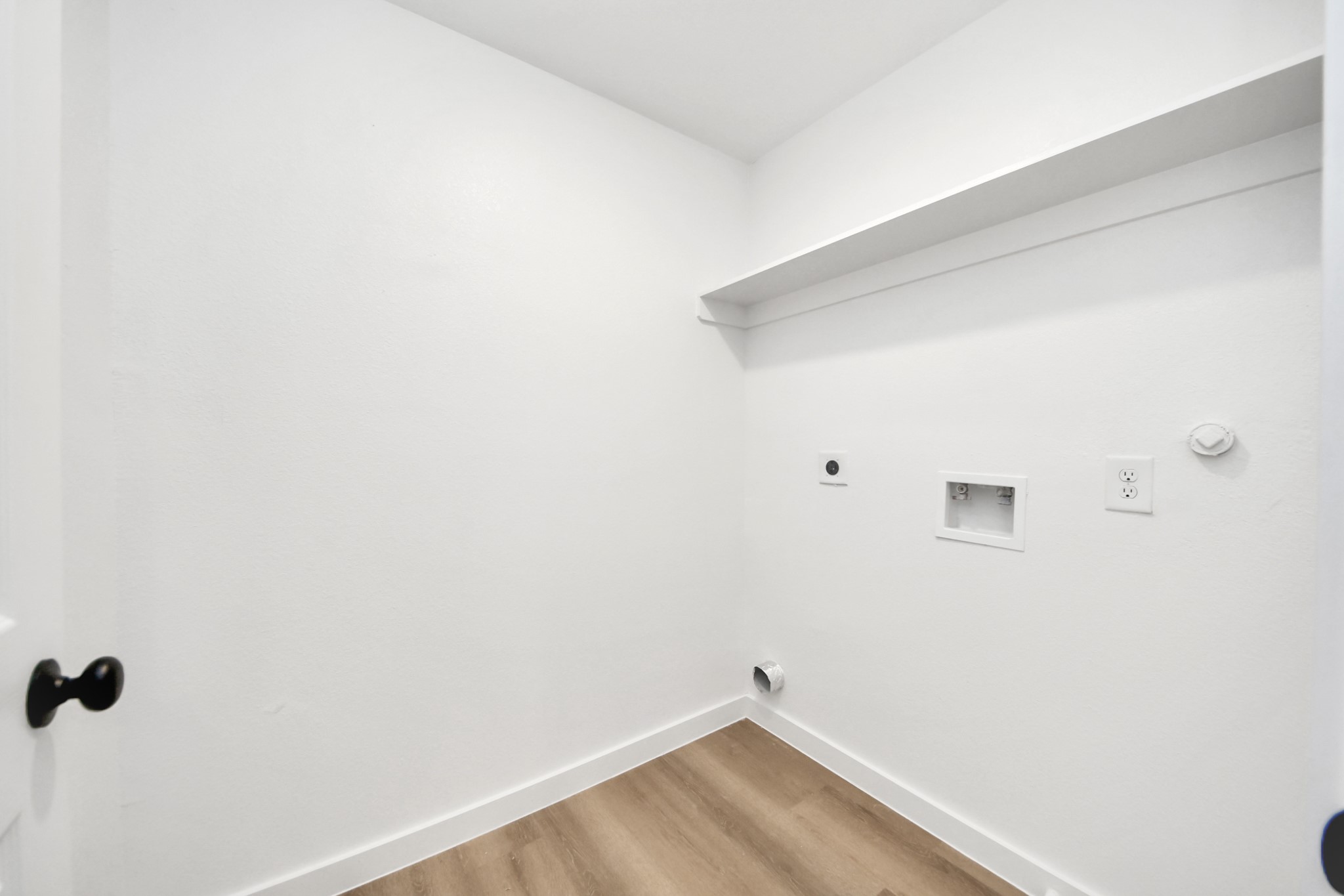 8116 De Priest Street B Property Photo 7