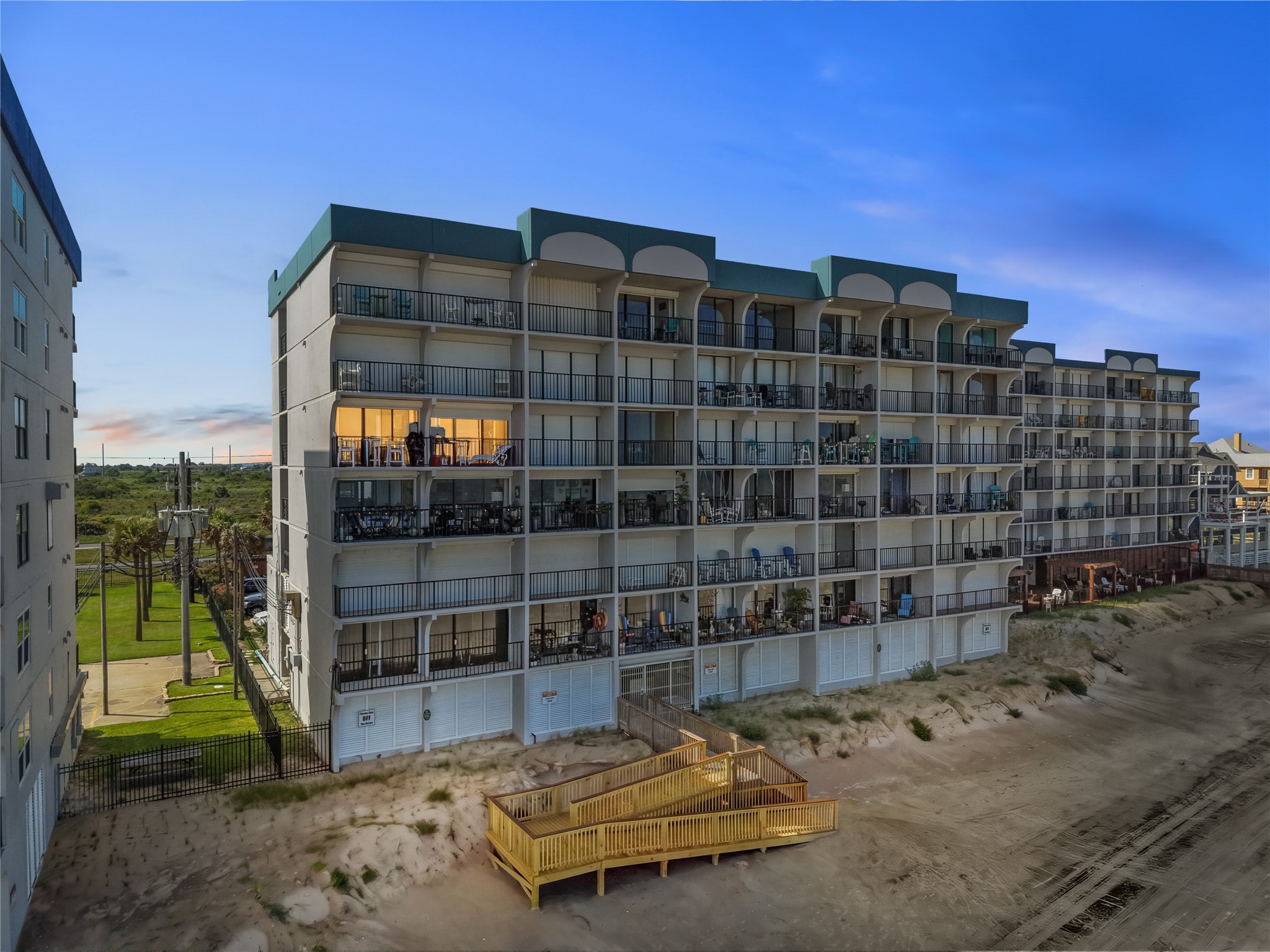 11947 Termini San Luis Pass Road 301 Property Photo 25
