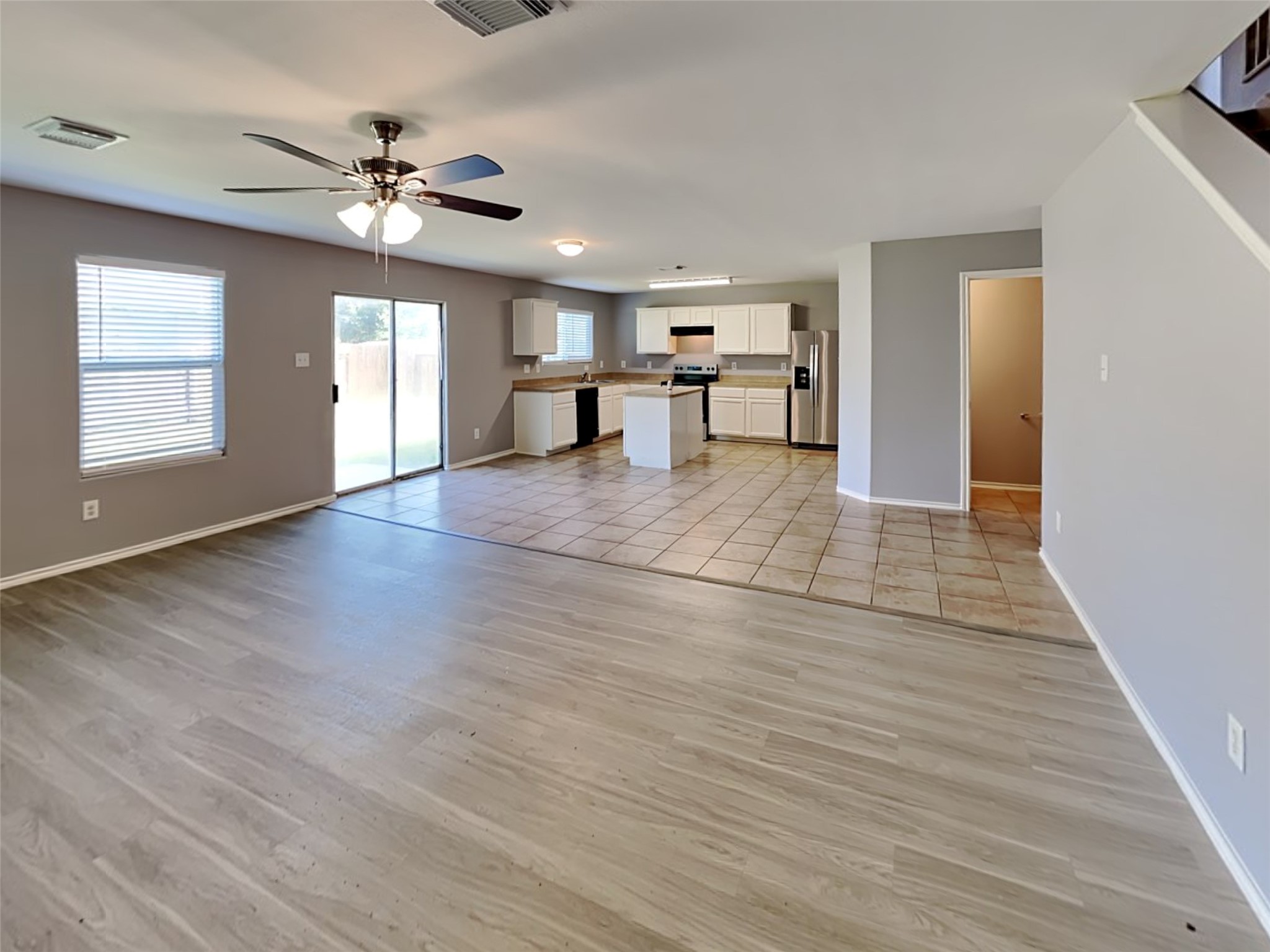 2203 Shady Birch Drive Property Photo 3