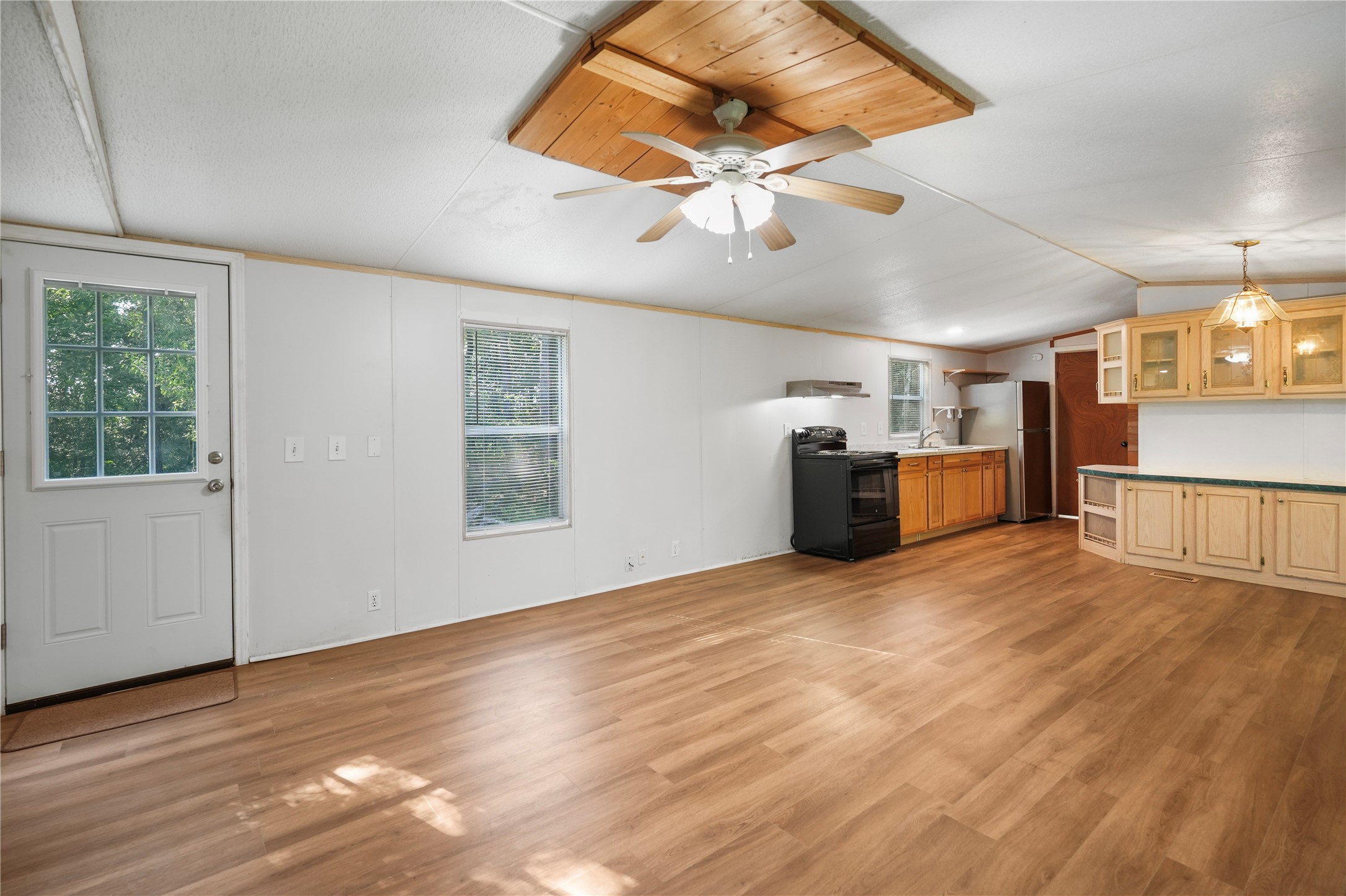 71 Road 5221 Property Photo 5