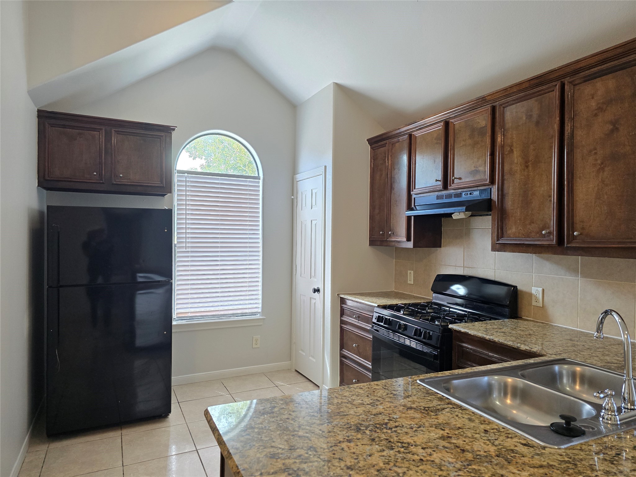 4405 Brinkley Street Property Photo 4