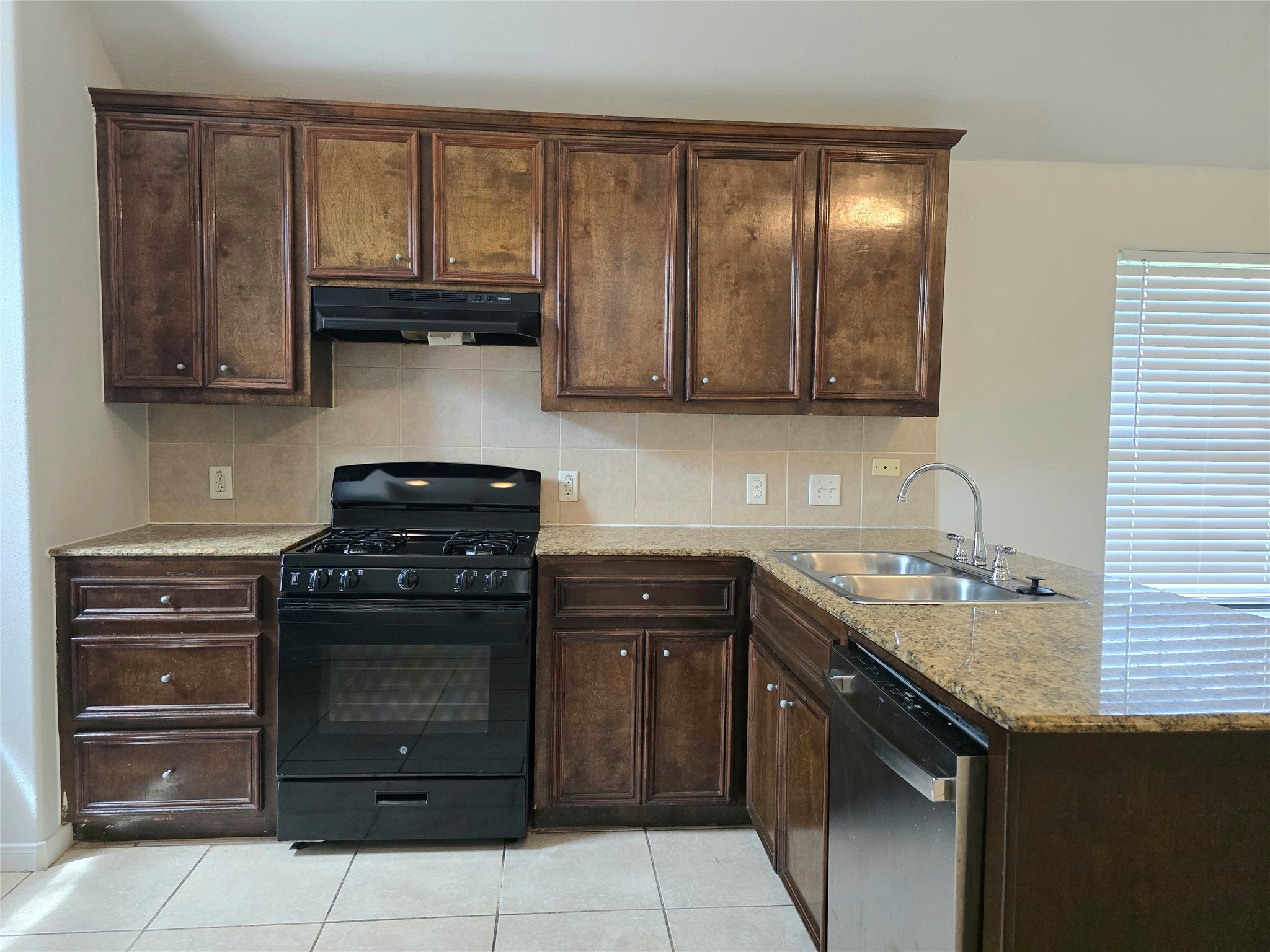 4405 Brinkley Street Property Photo 5