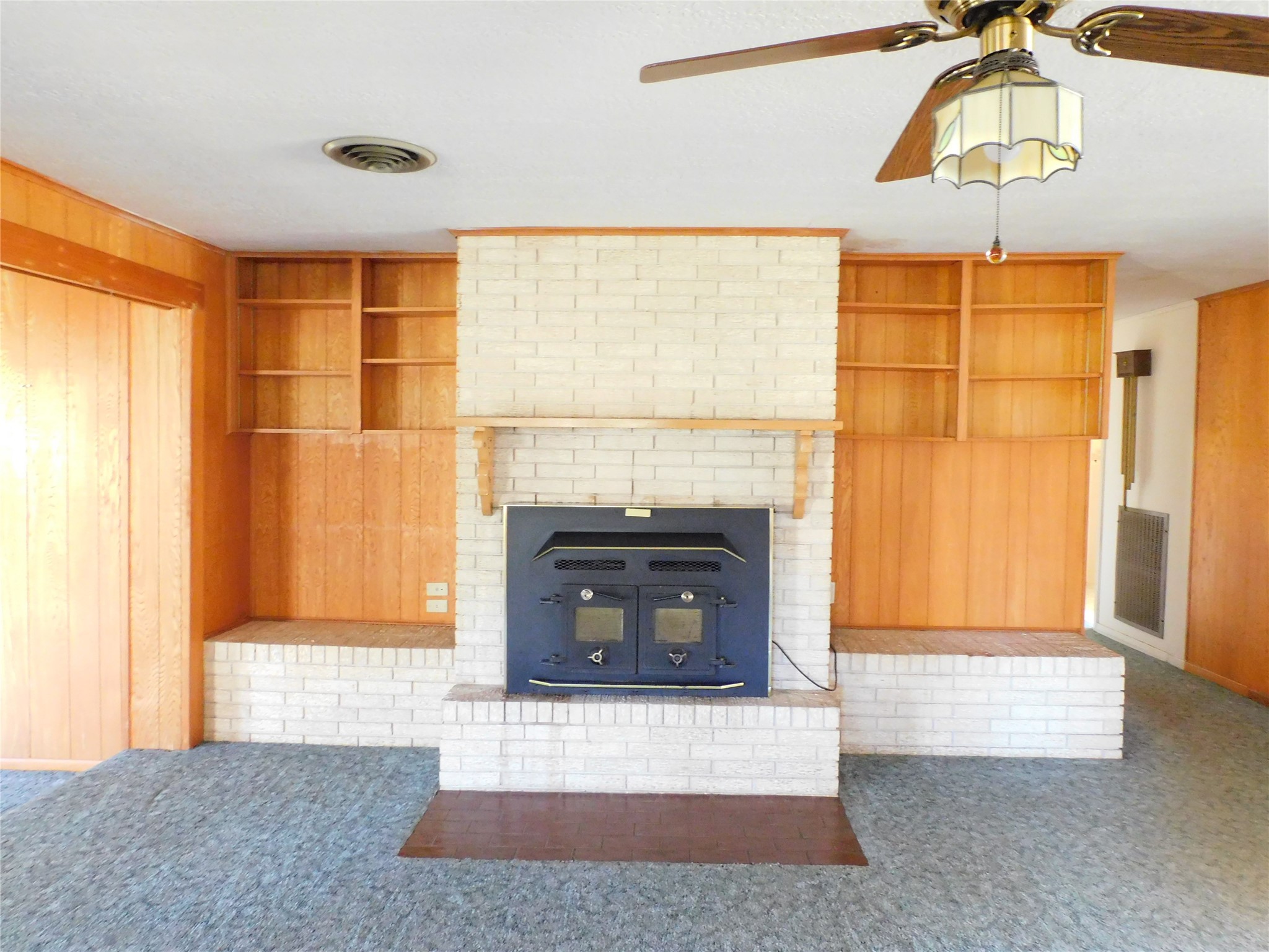 2408 Gun And Rod Road Property Photo 10
