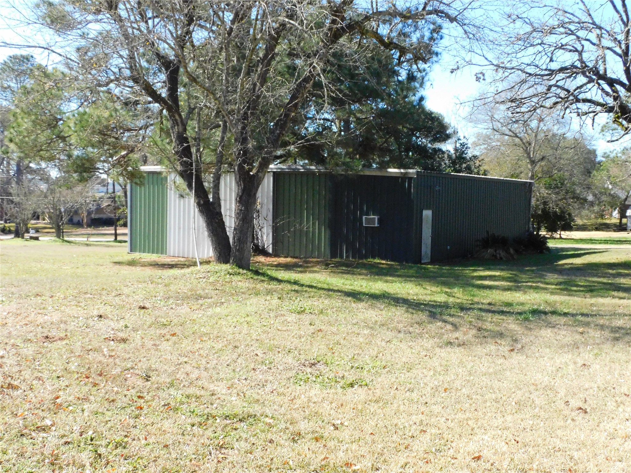 2408 Gun And Rod Road Property Photo 15