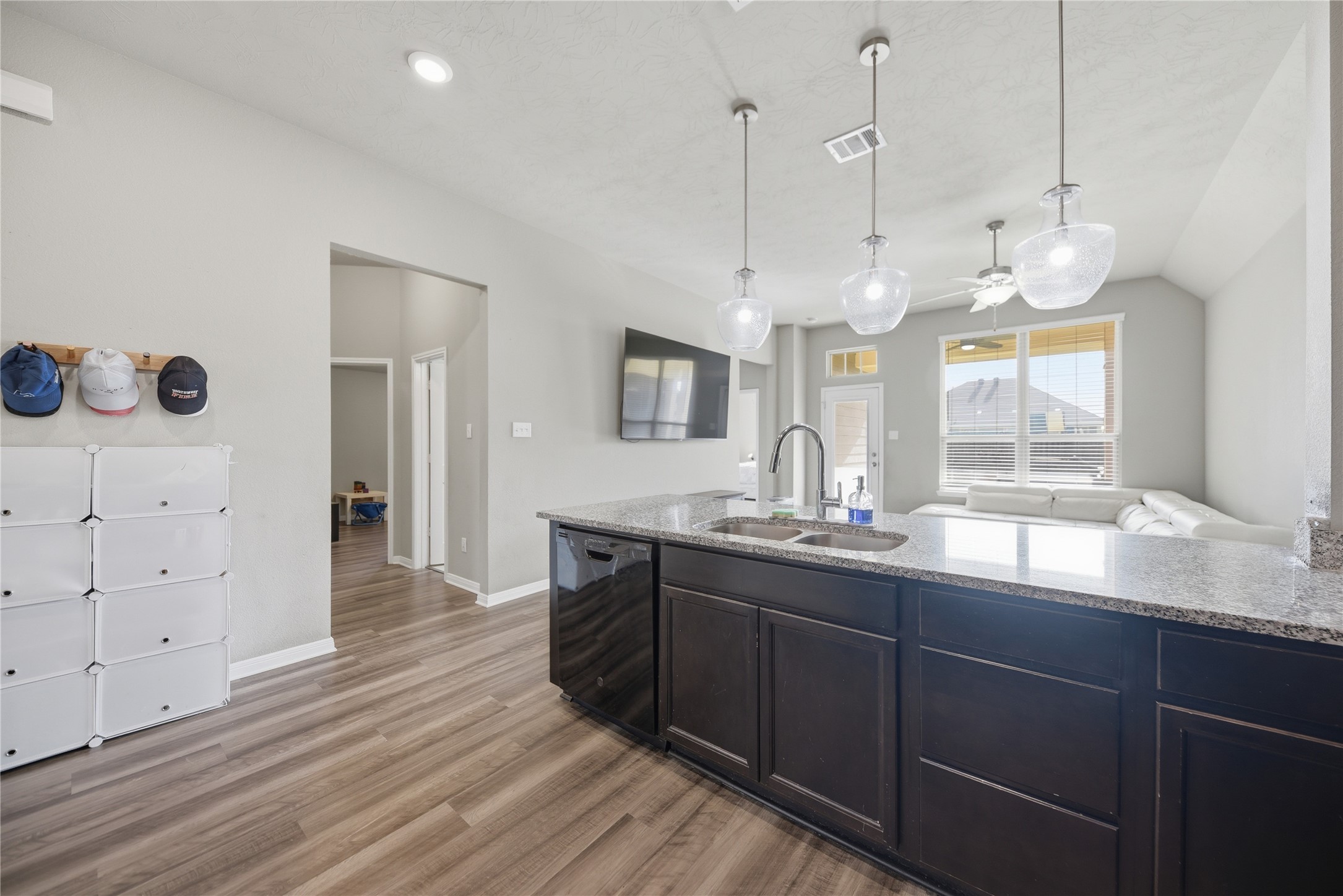 1005 Rootstock Road Property Photo 9