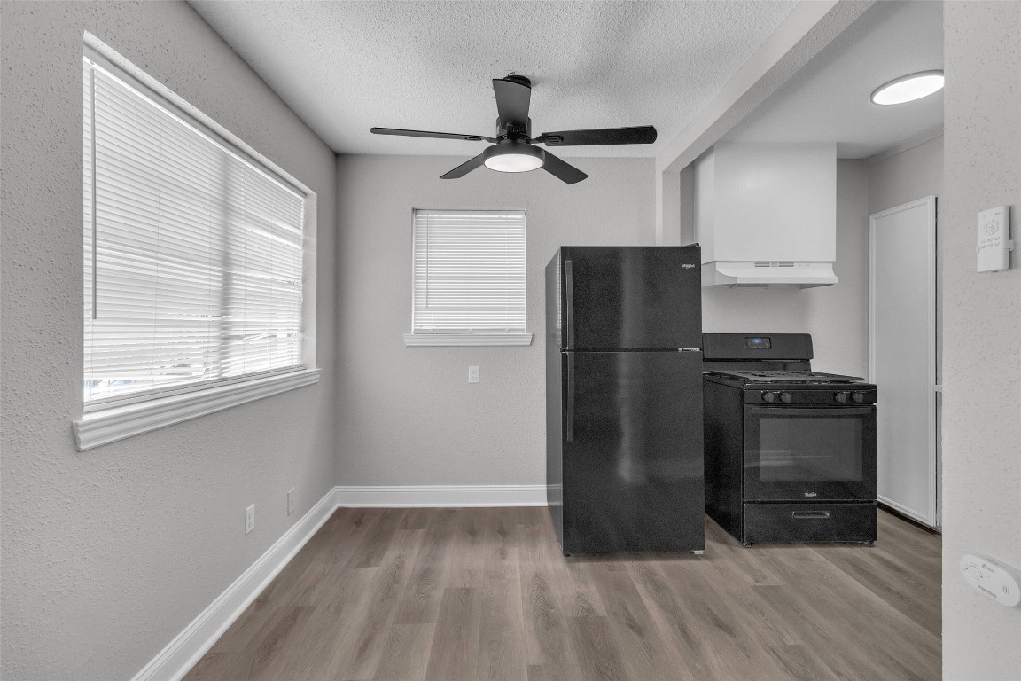 3613 Crane Street Property Photo 15