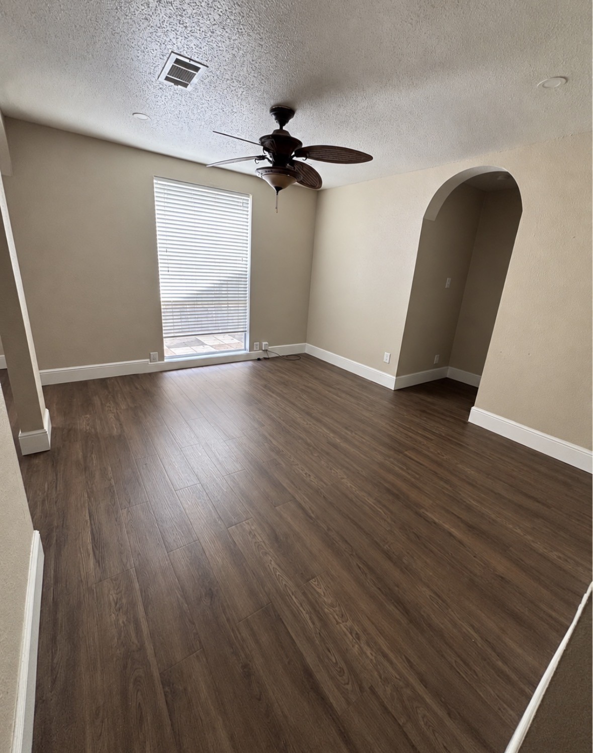 19423 Cypress Bay Property Photo 8