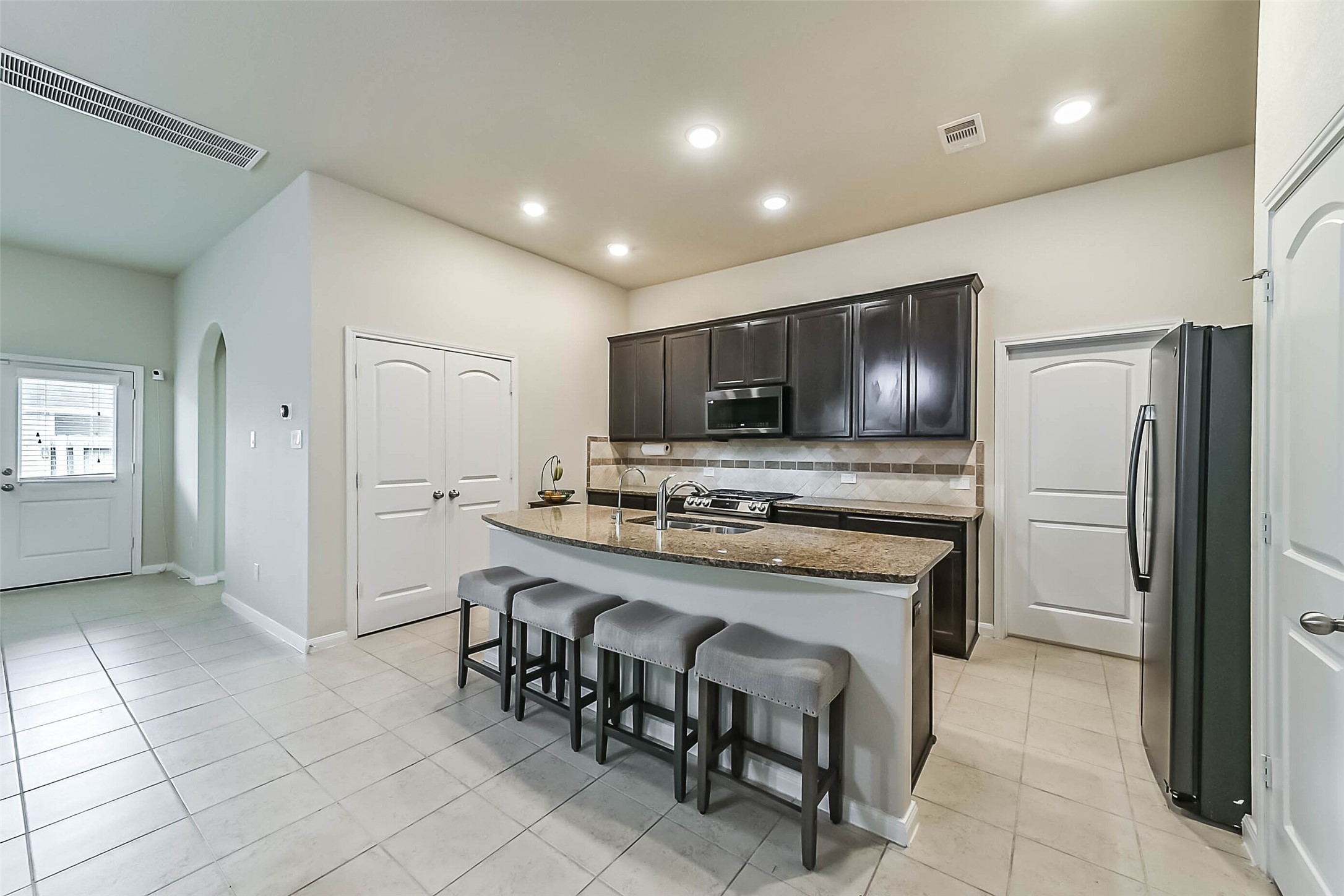 9606 Cimarroncito Lane Property Photo 18