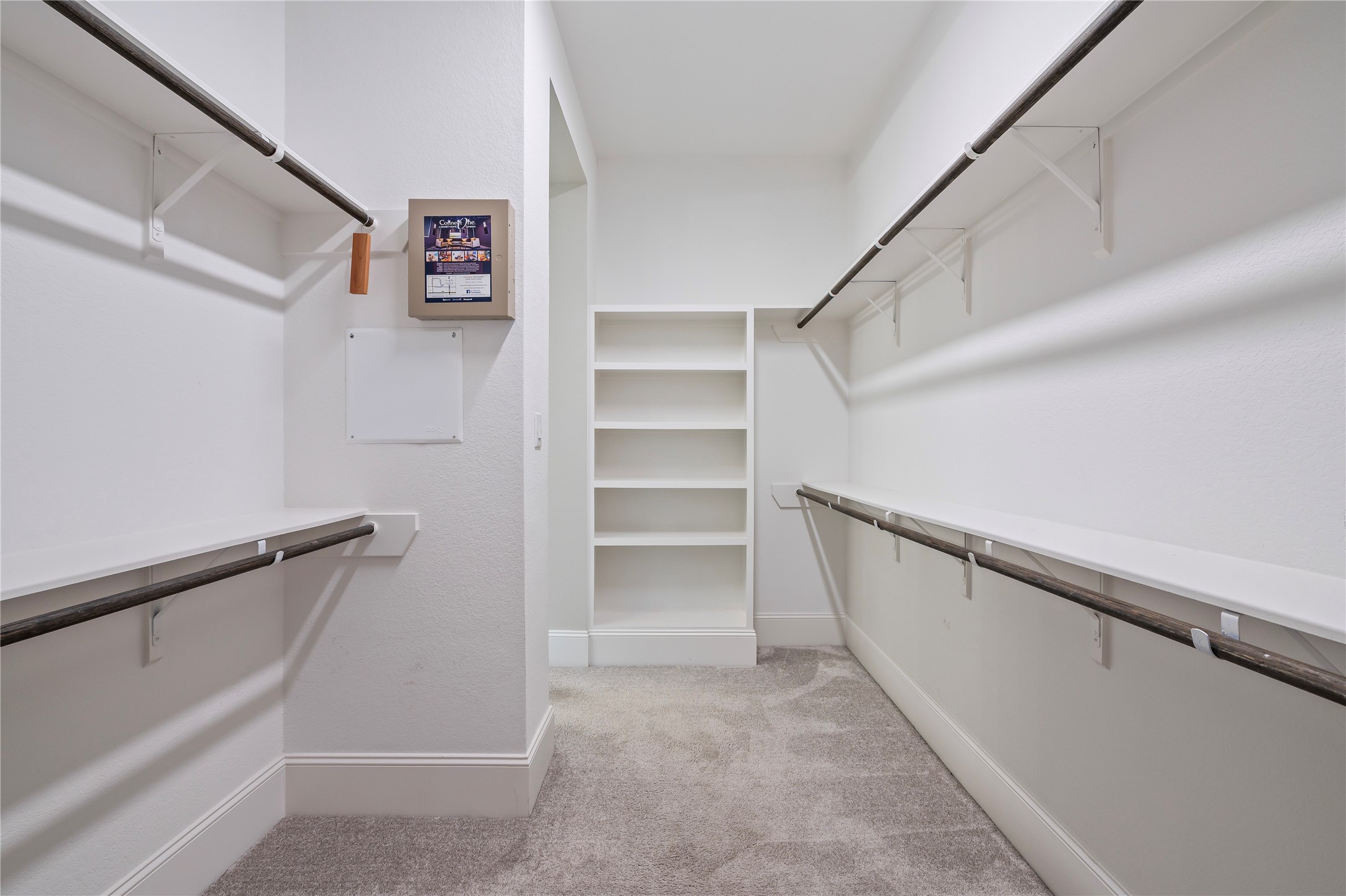 1912 Silver Point Court Property Photo 23