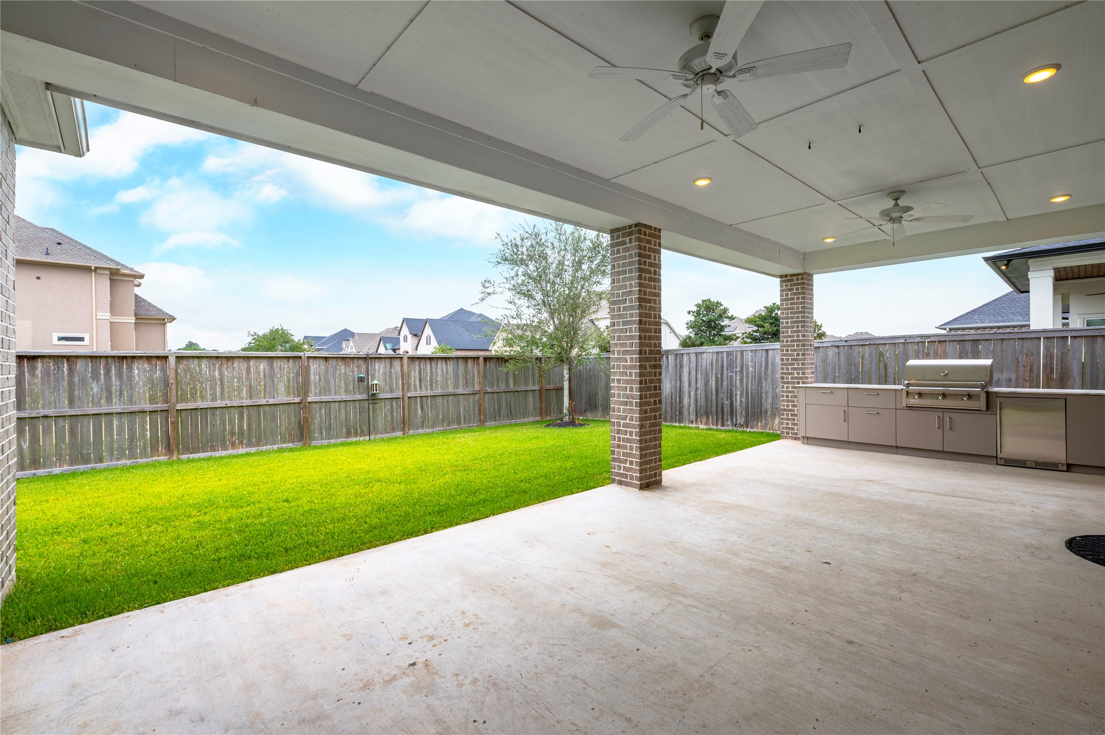1912 Silver Point Court Property Photo 35