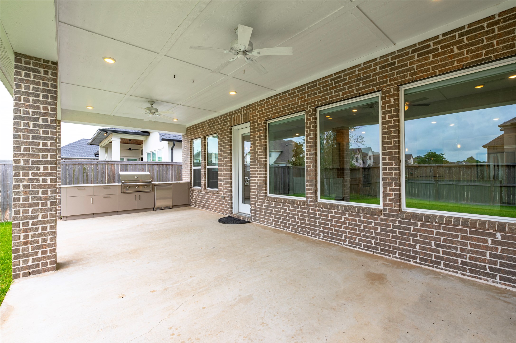 1912 Silver Point Court Property Photo 36