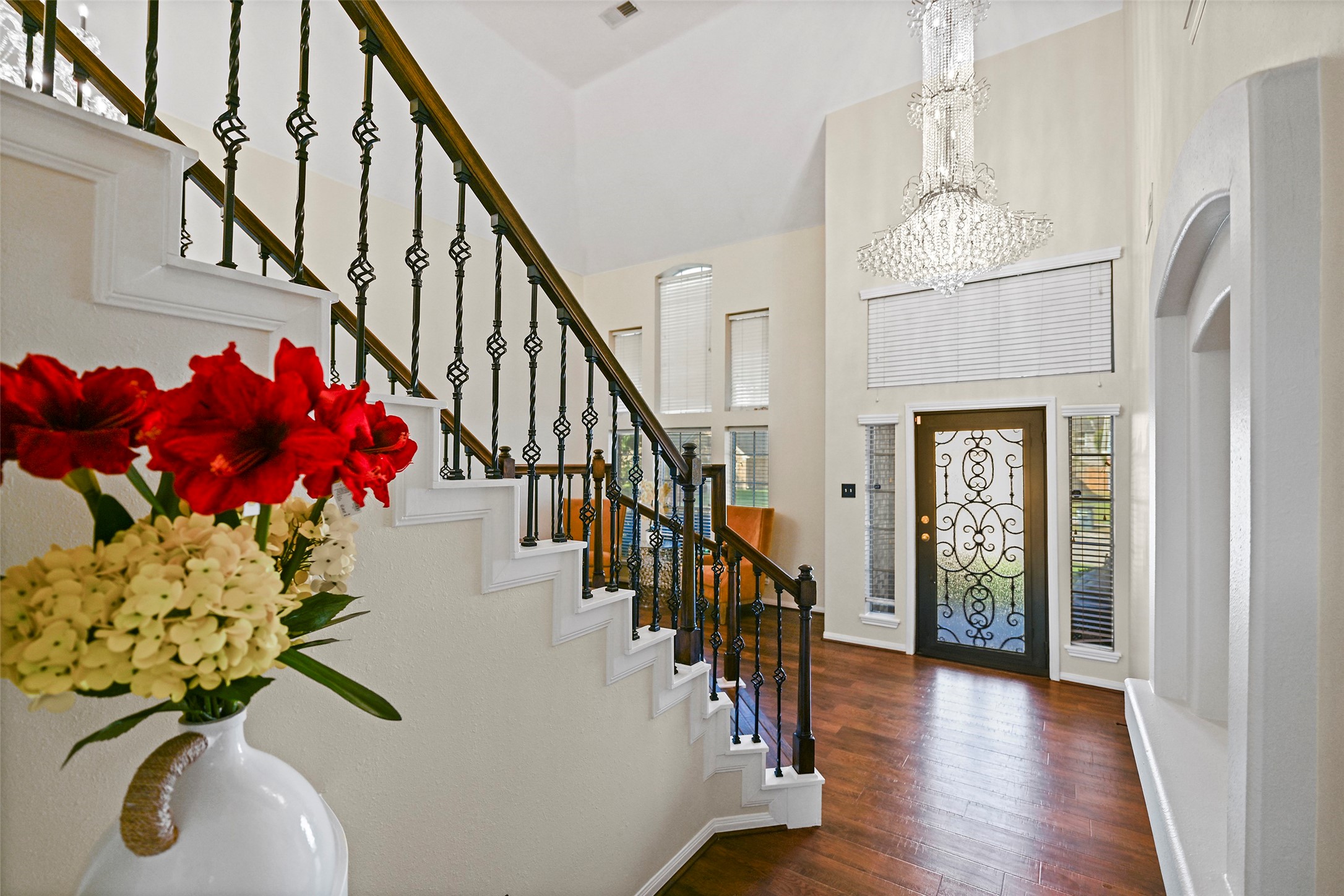 18926 Timbers Drive Property Photo 3